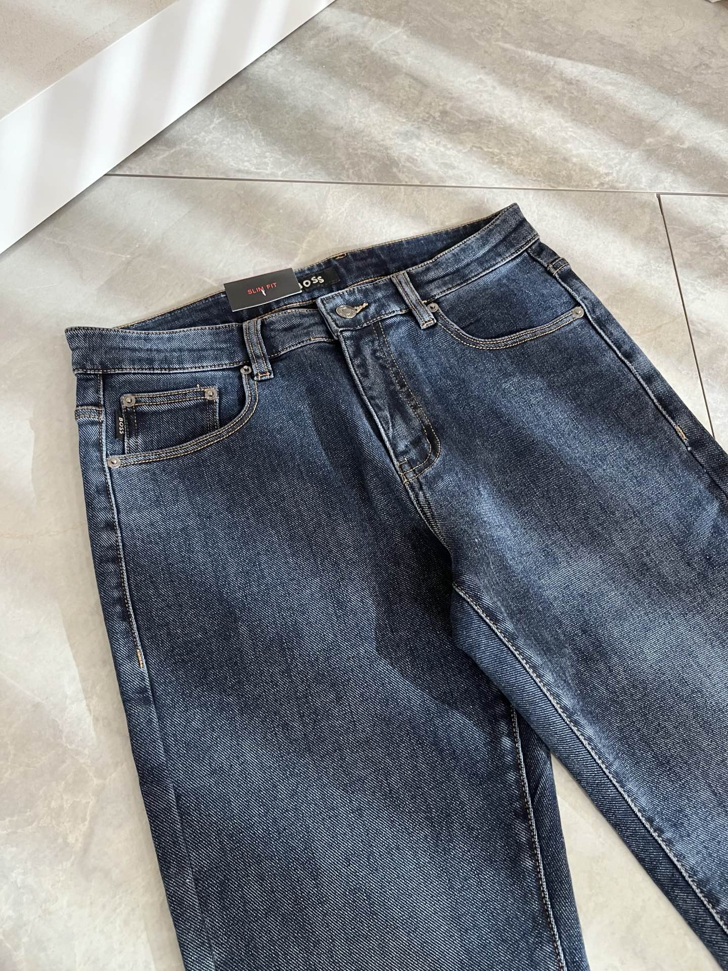 HUGO BOSS 雨果博斯 2025秋冬新品发售！牛仔高级百搭实用主义不哗众取宠！港澳台地区限定款！！