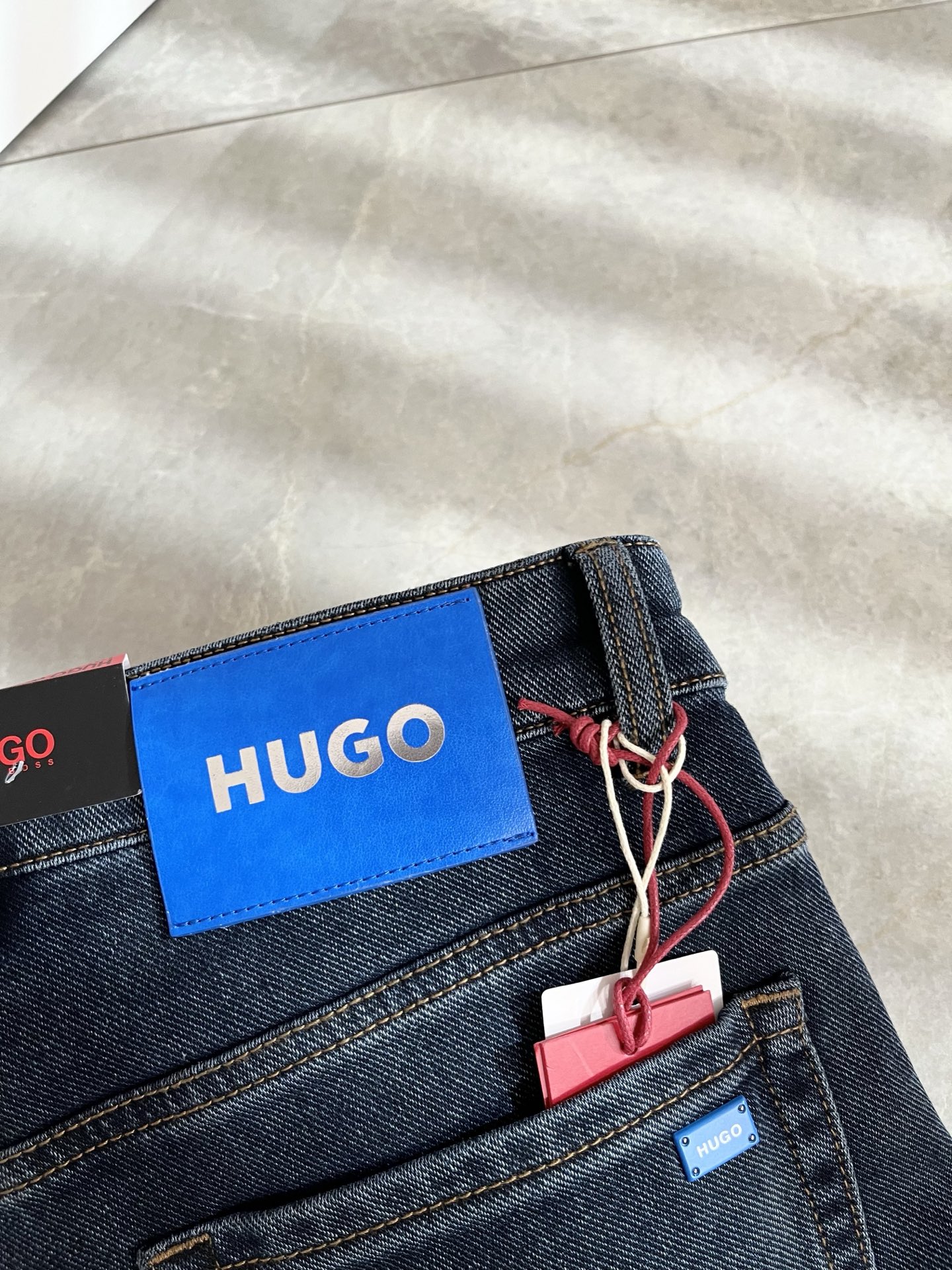 HUGO BOSS 雨果博斯 2025秋冬新品发售！牛仔高级百搭实用主义不哗众取宠！港澳台地区限定款！！