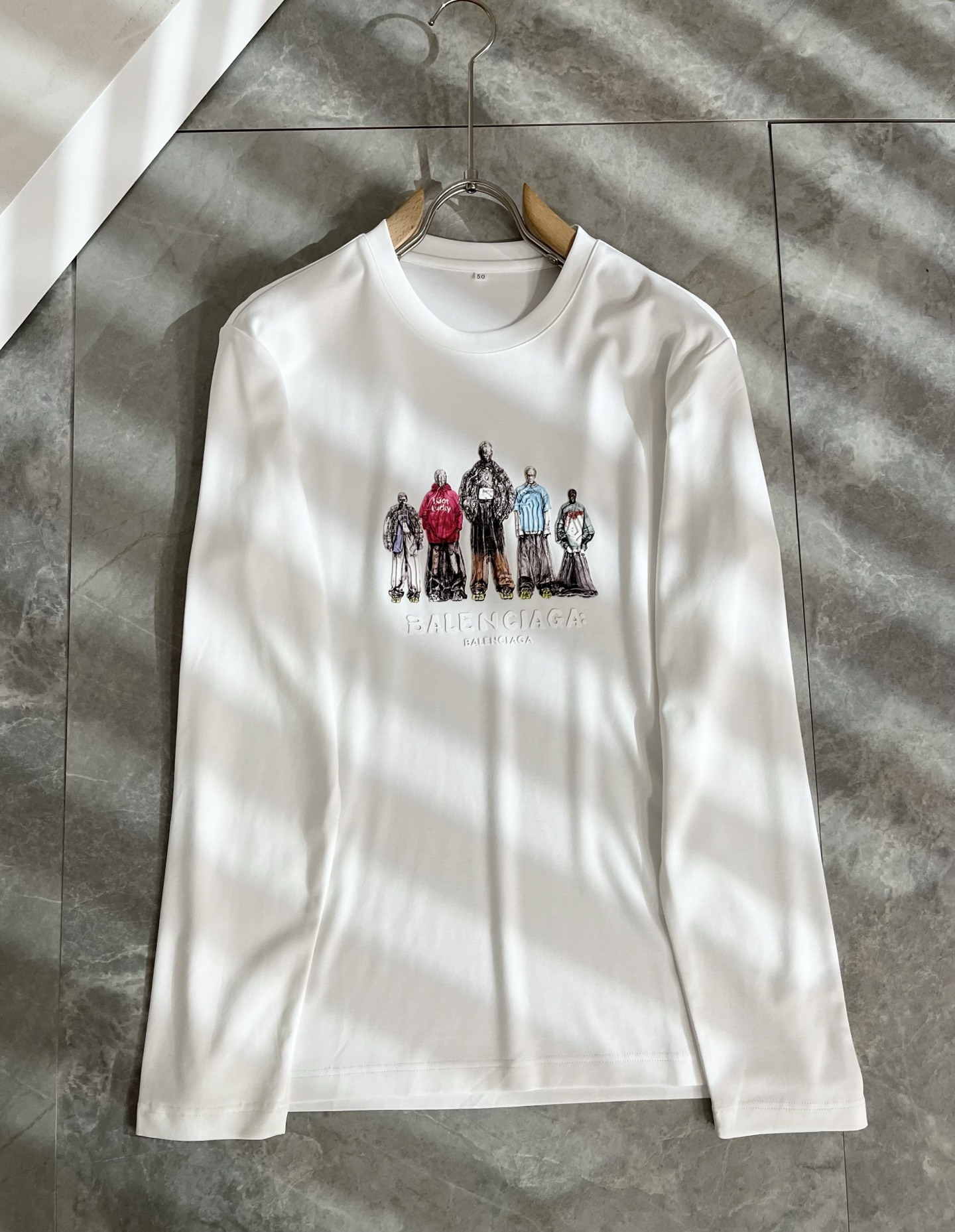 BALENCI*GA巴黎*家 2025秋冬新款男女同款👫长袖打底衫！走秀图案印花时尚休闲打底衫！设计lo