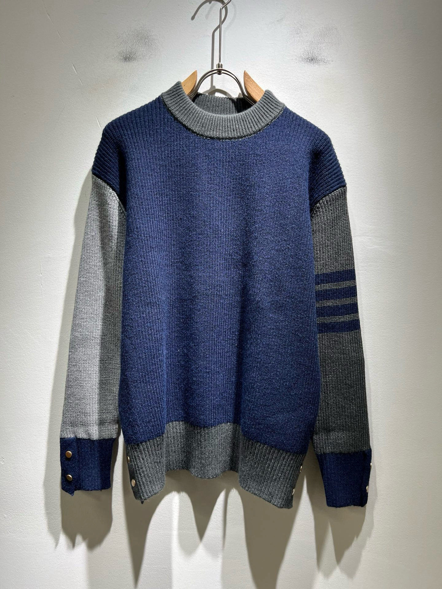 ThomBrow*e汤姆*朗2025秋冬新款男女同款👫针织羊毛衫，今年的专柜新品，男女同款👫超软羊毛面料