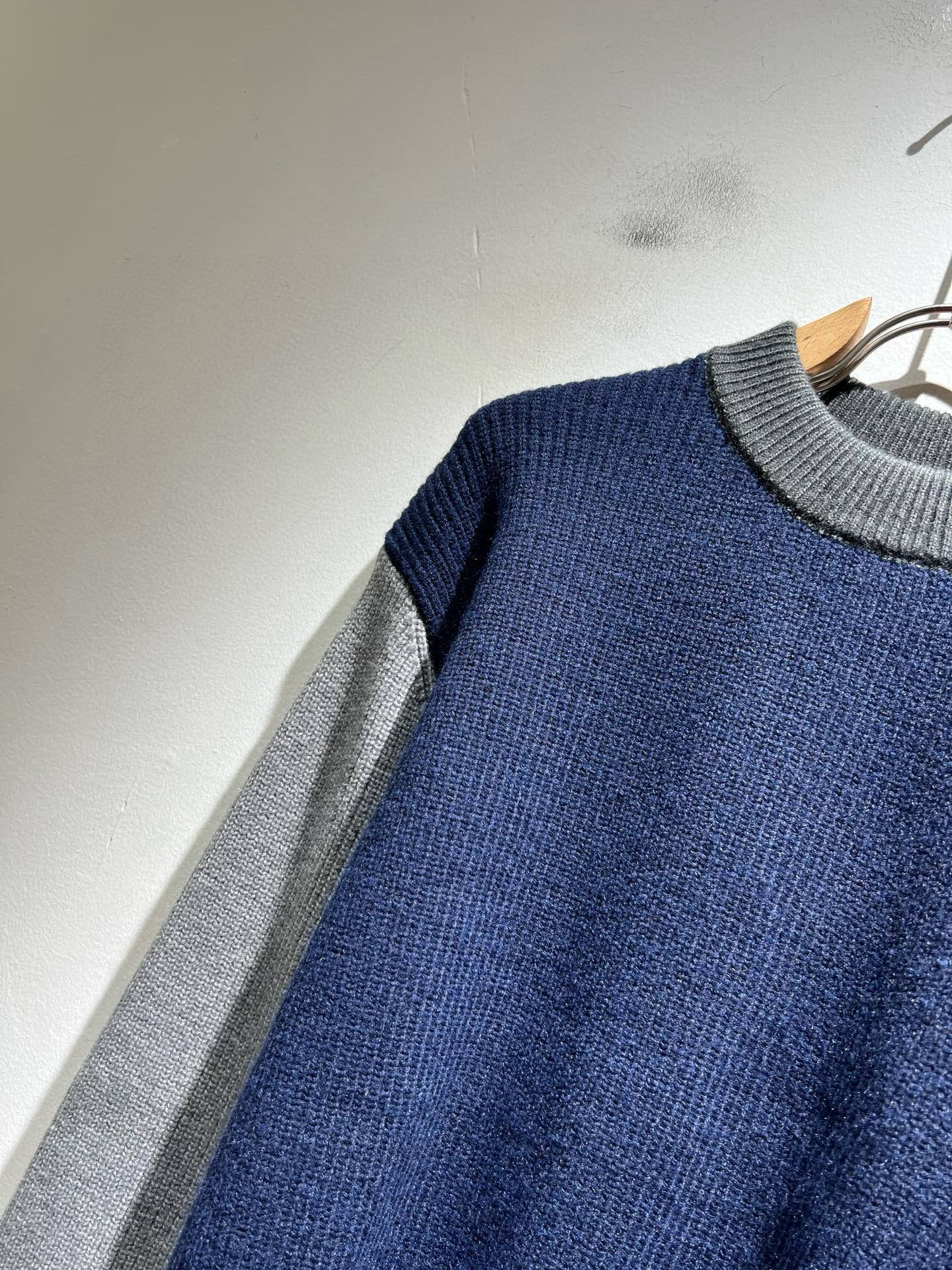 ThomBrow*e汤姆*朗2025秋冬新款男女同款👫针织羊毛衫，今年的专柜新品，男女同款👫超软羊毛面料