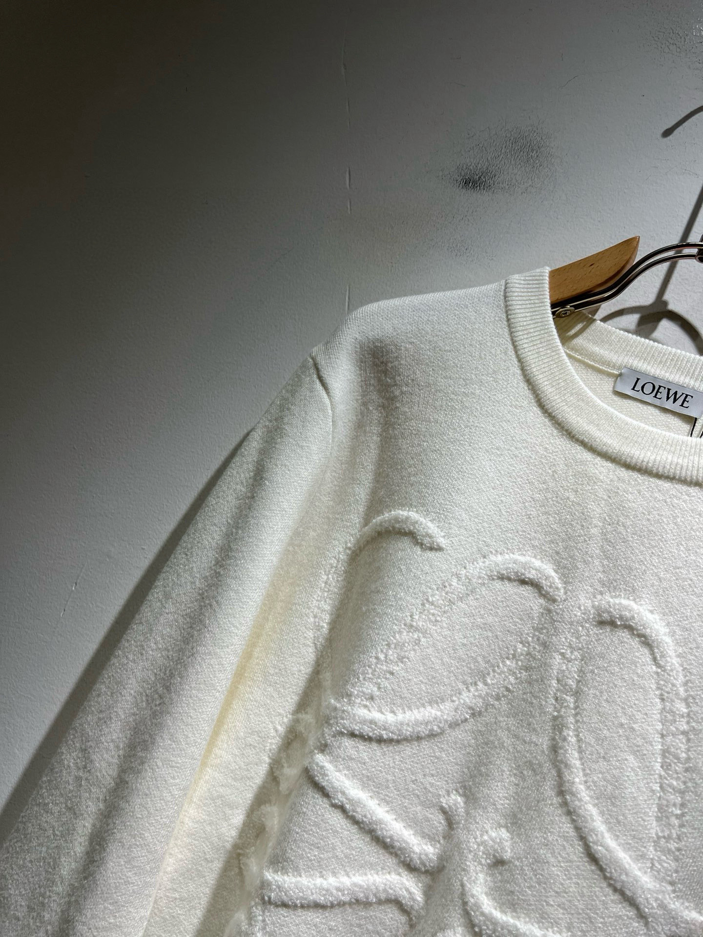 LO*WE/罗*威2025秋冬新款男女同款👫针织羊毛衫，贸易公司渠道货，2025年最新品，官柜同步售卖，