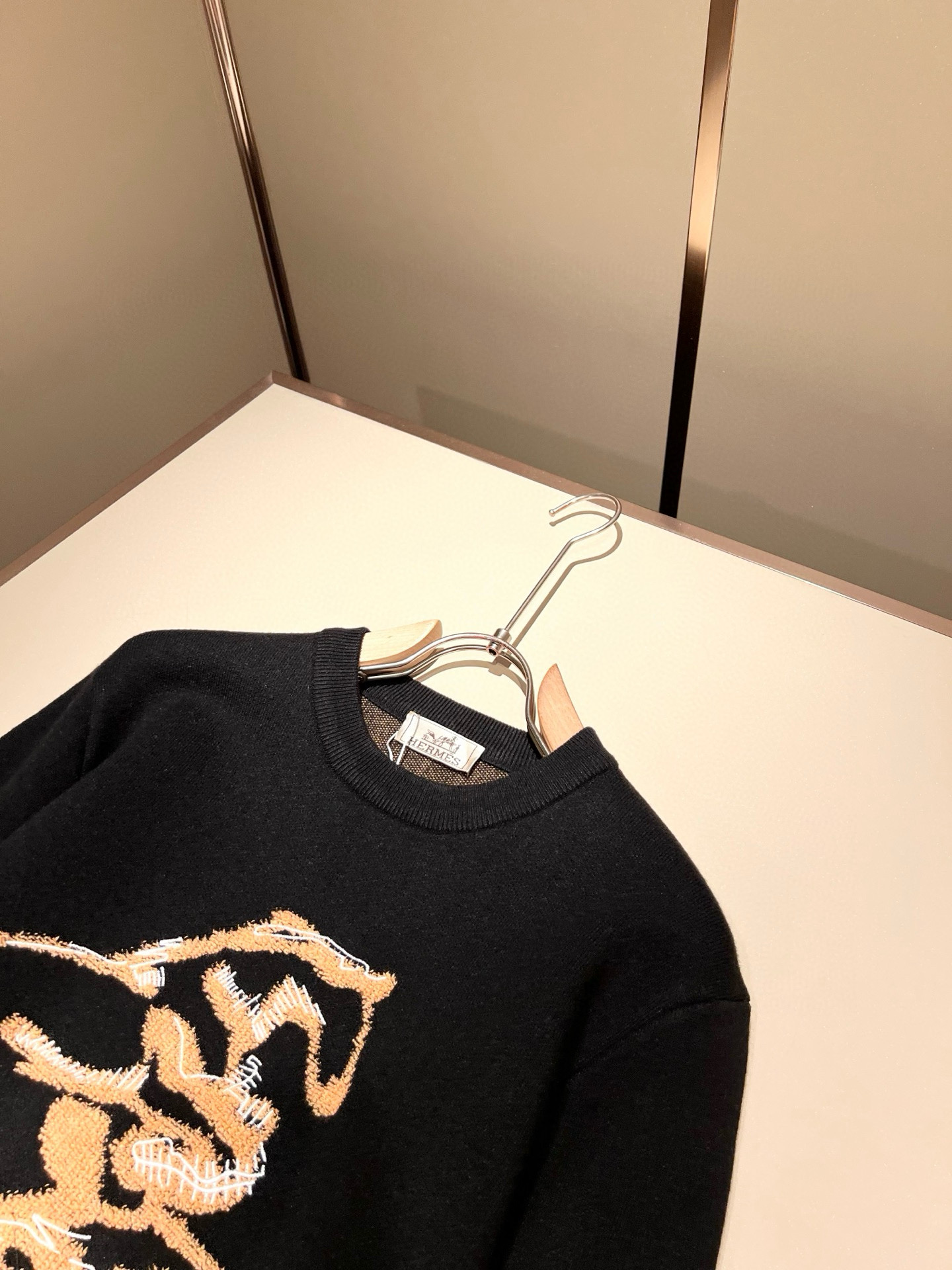 Her*mes爱*仕2025秋冬新款男士针织羊毛衫，全新升级百搭基础款，低调奢华，品格之选！甄选优质精选