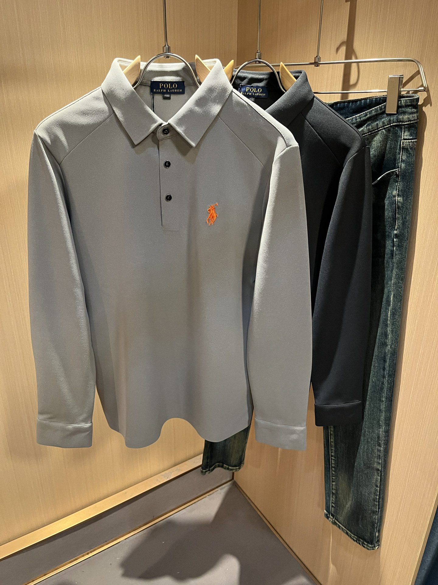 Louls**Vultt*n路易*登 2025秋冬新款松紧腰休闲裤 ！前后标识logo图案修饰！劈裂度达