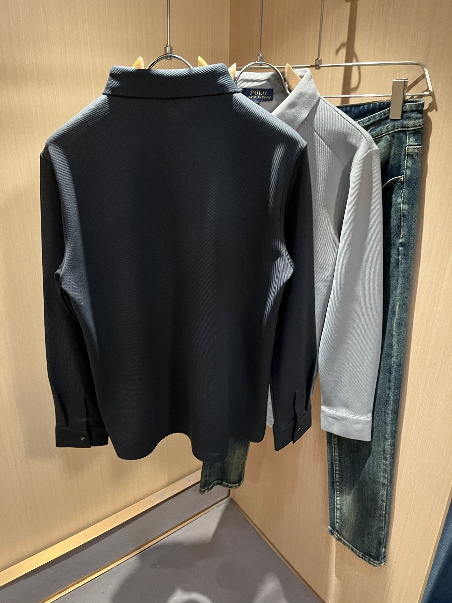 Louls**Vultt*n路易*登 2025秋冬新款松紧腰休闲裤 ！前后标识logo图案修饰！劈裂度达