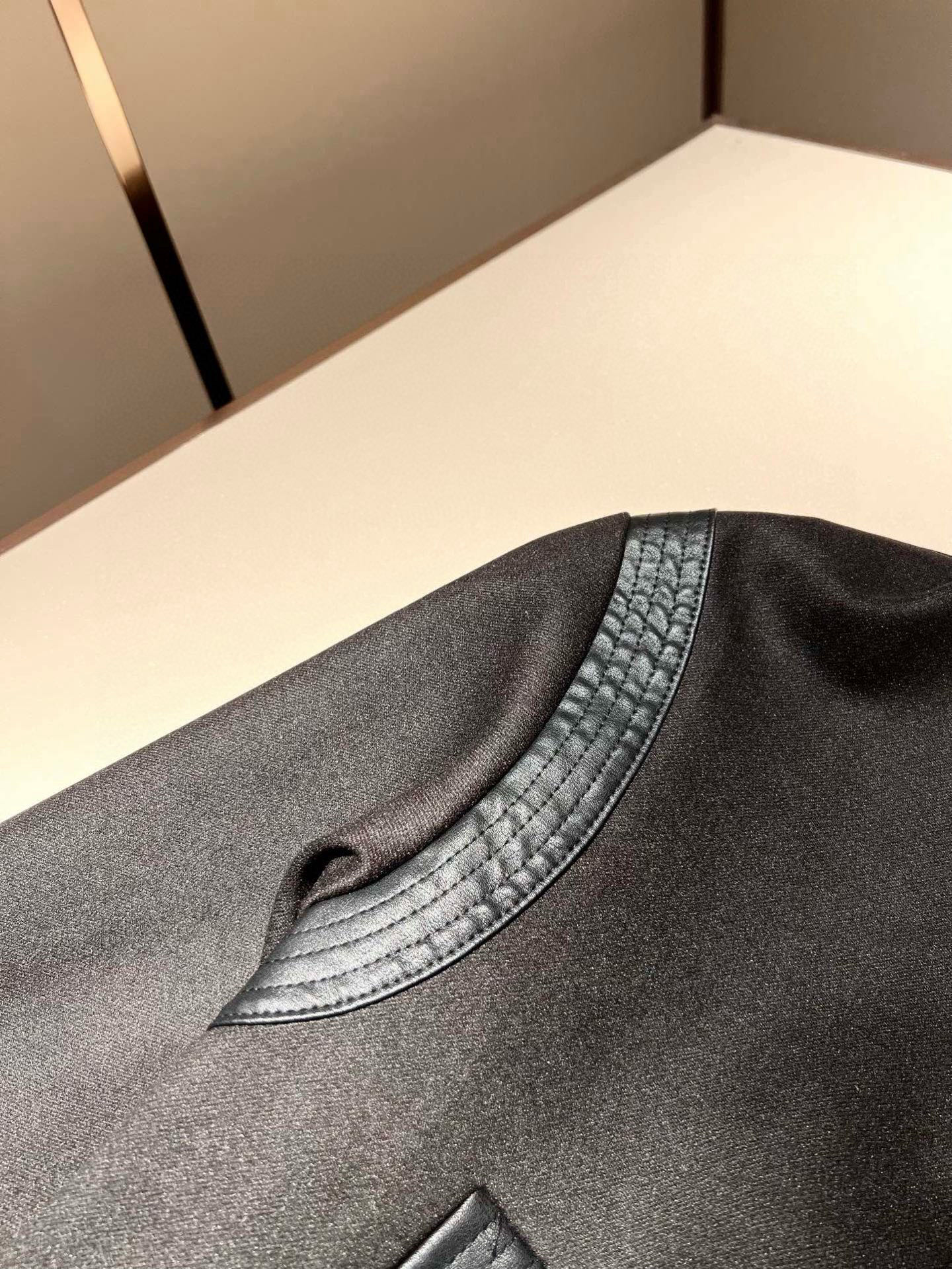 ⚠️细节图！ Loro Piana诺悠翩雅 2025秋冬新品男士休闲皮革拼接夹克外套，外贸公司订单！客供