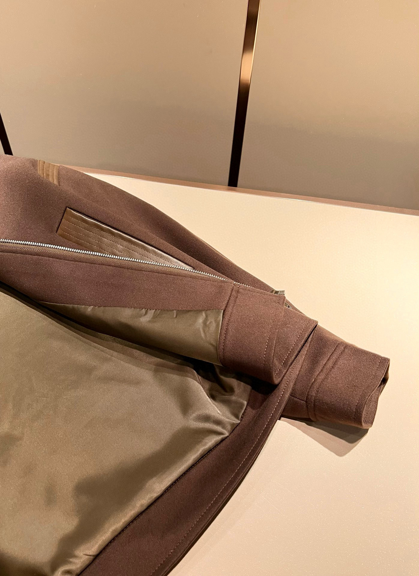 ⚠️细节图！ Loro Piana诺悠翩雅 2025秋冬新品男士休闲皮革拼接夹克外套，外贸公司订单！客供