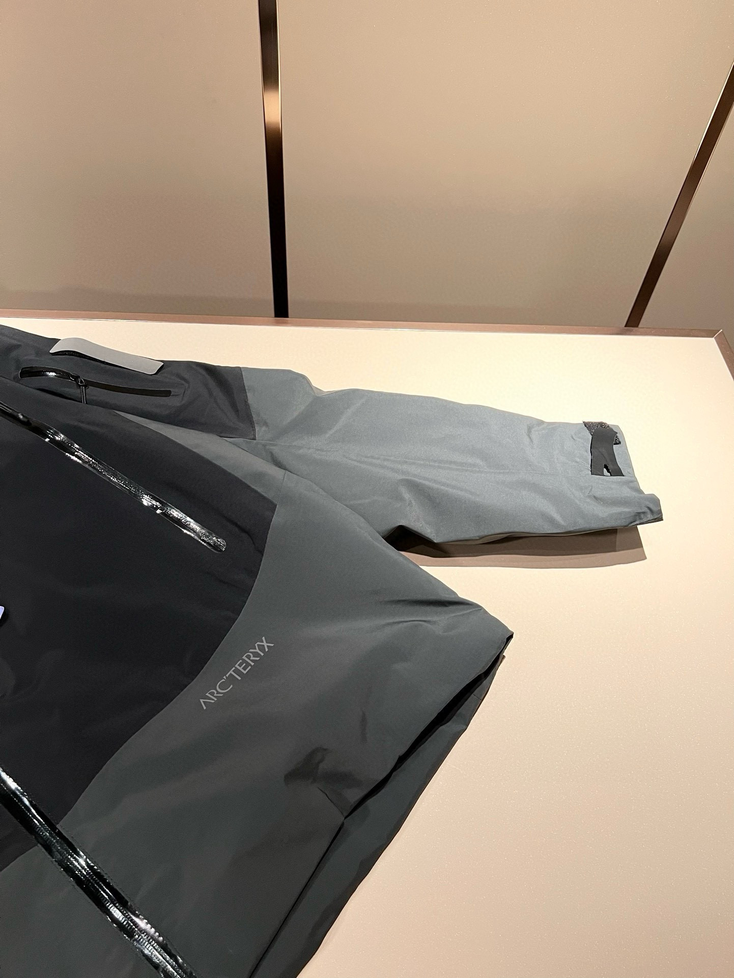 ⚠️细节图！ARCTER*X始*祖鸟 2025秋冬新款男士棉服冲锋衣夹克外套，户外品牌可能大家第一想到的