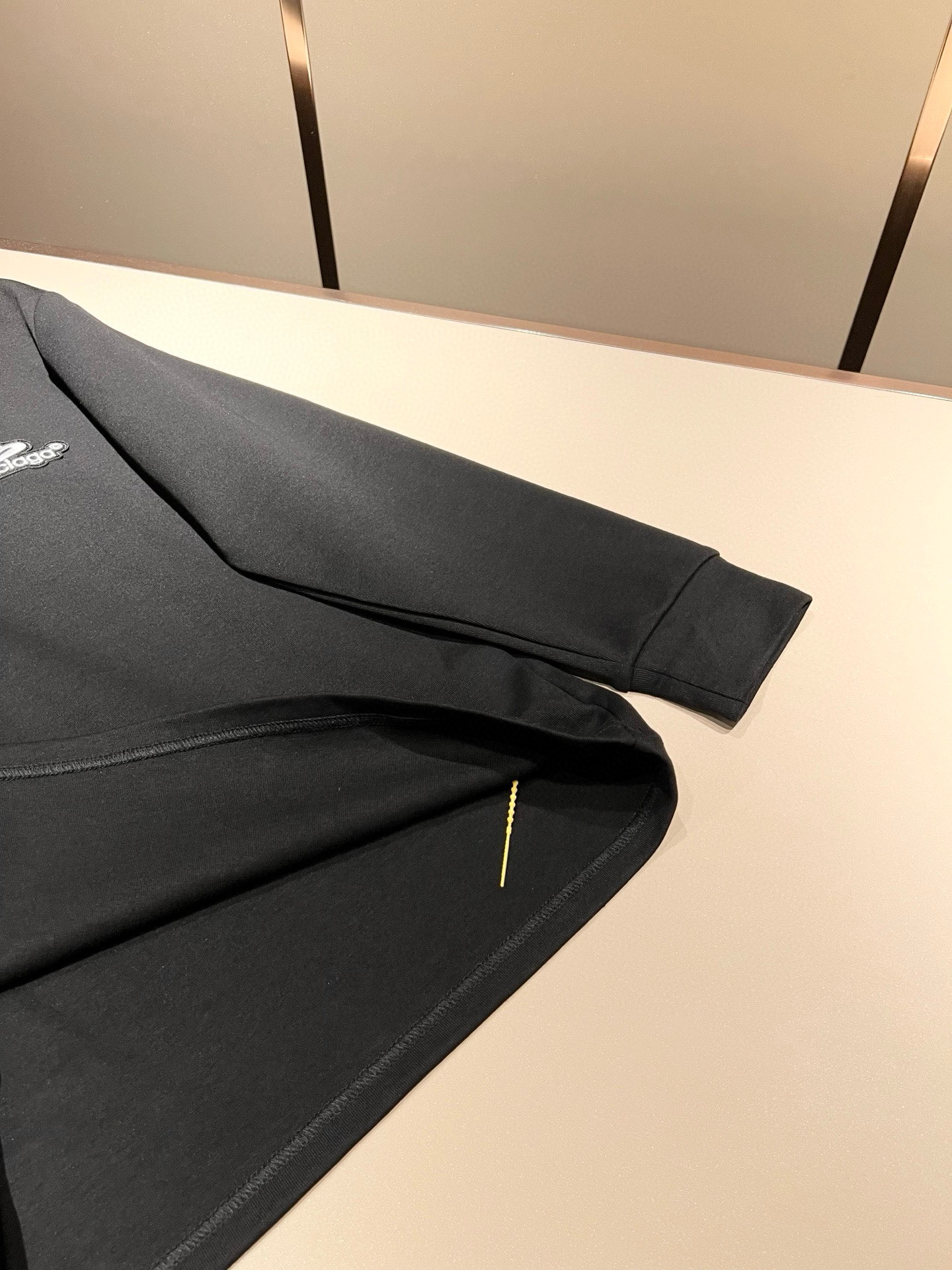 BALENCIA*巴黎*家 2025秋冬最新款百搭卫衣，男女同款👫❤️经典标志图案字母logo图案刺绣工