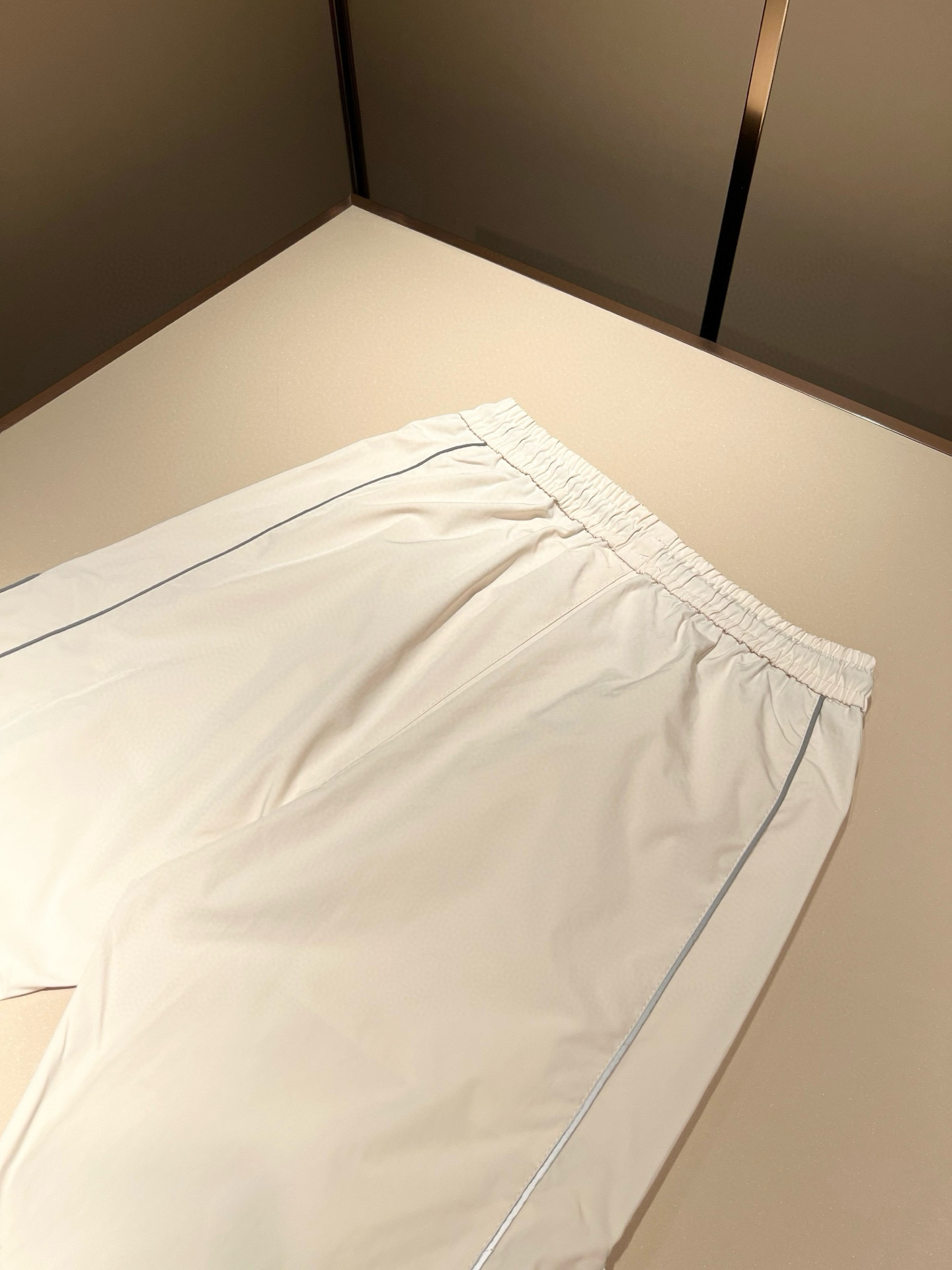 ARCTER*X始*祖鸟 2025秋冬新款休闲套装，户外品牌可能大家第一想到的就是加拿大鹅、始祖鸟。给人