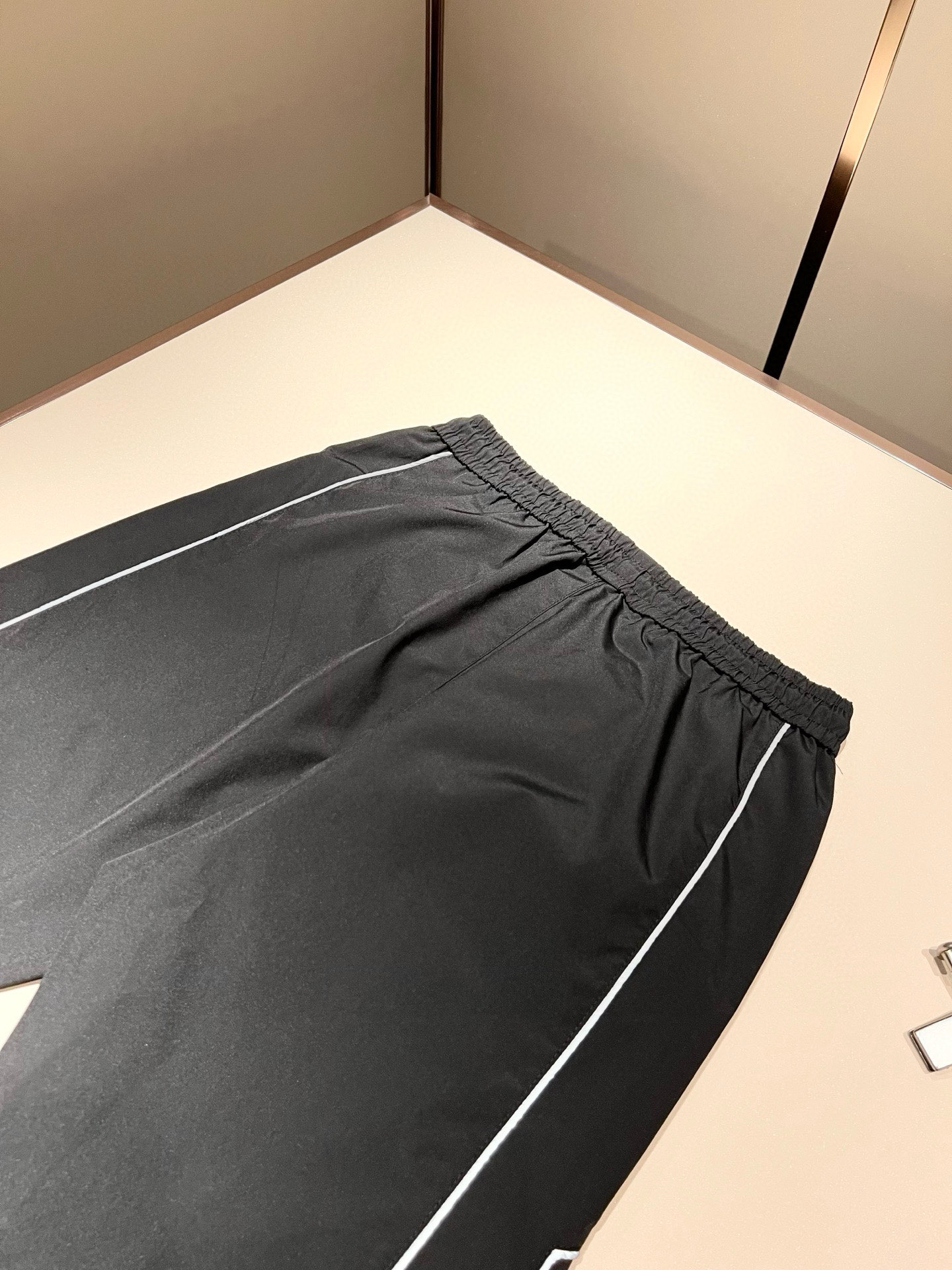 ARCTER*X始*祖鸟 2025秋冬新款休闲套装，户外品牌可能大家第一想到的就是加拿大鹅、始祖鸟。给人