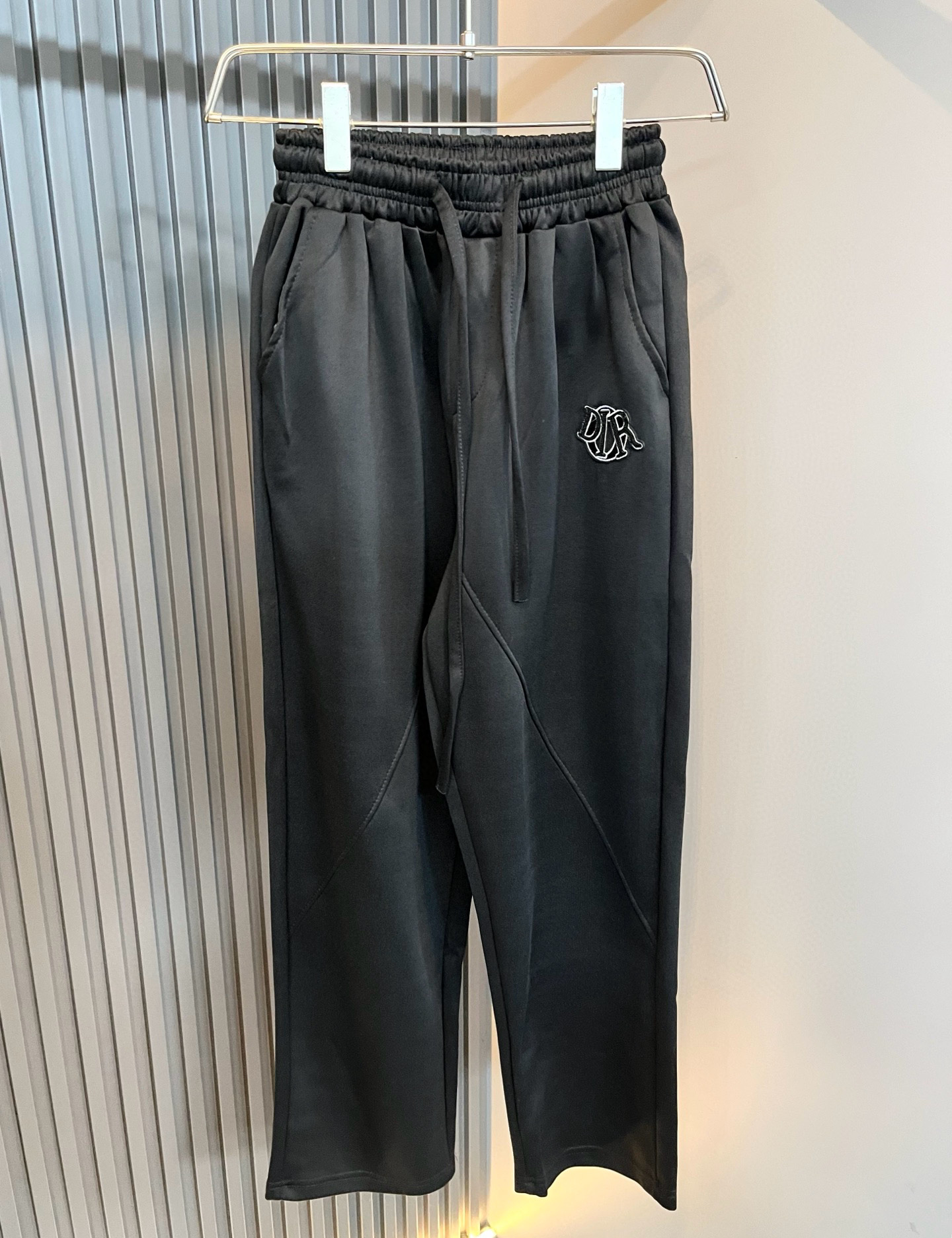 Dio*r迪*奥2025秋冬新品男女同款👫休闲套装，贸易公司渠道稀出，同步官网发售，男神女神最为期待的精