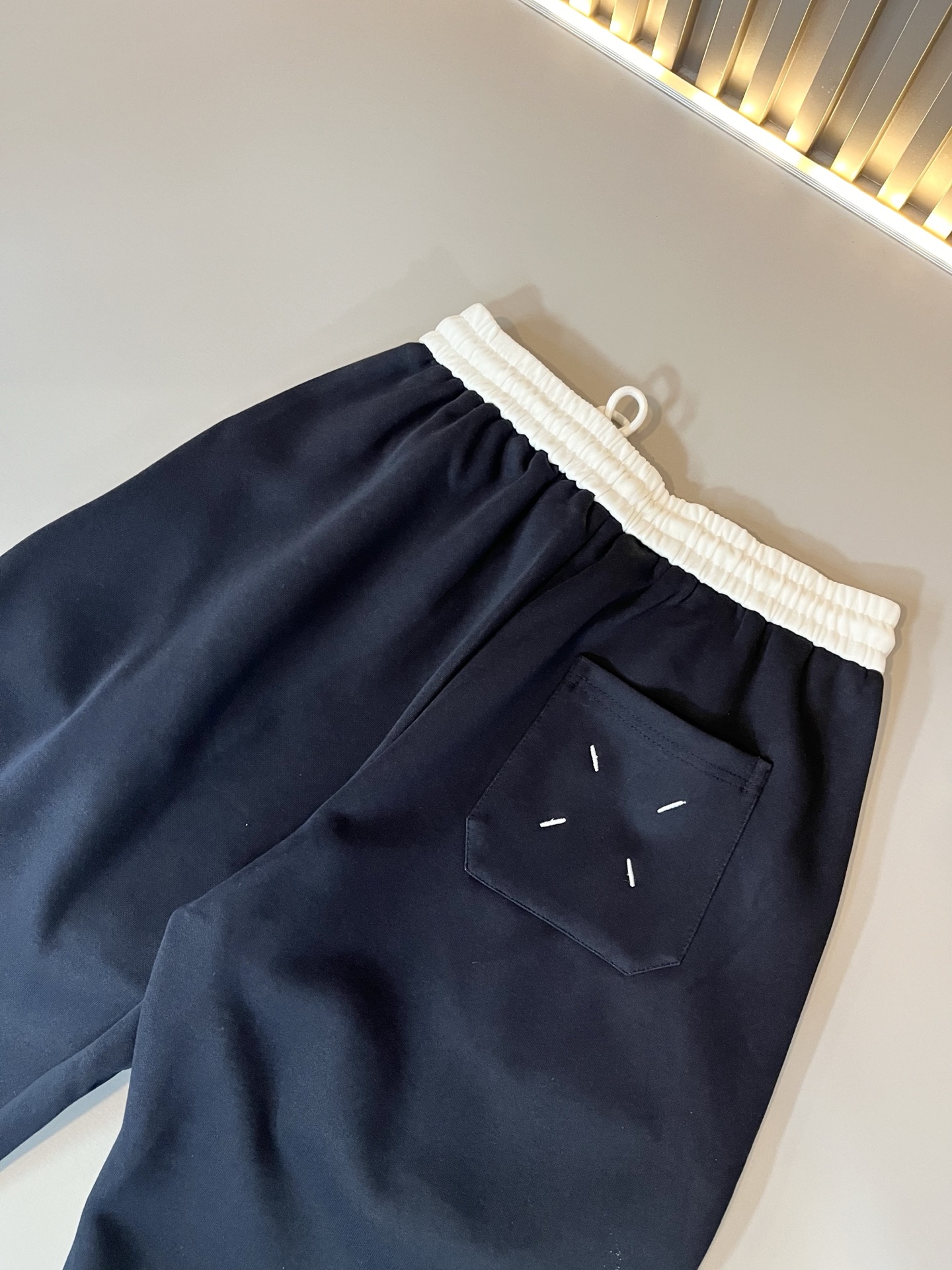 马吉拉 maison margiel 2025秋冬新款男女同款👫休闲裤，专柜同步发售！定制专属洗水纯棉面