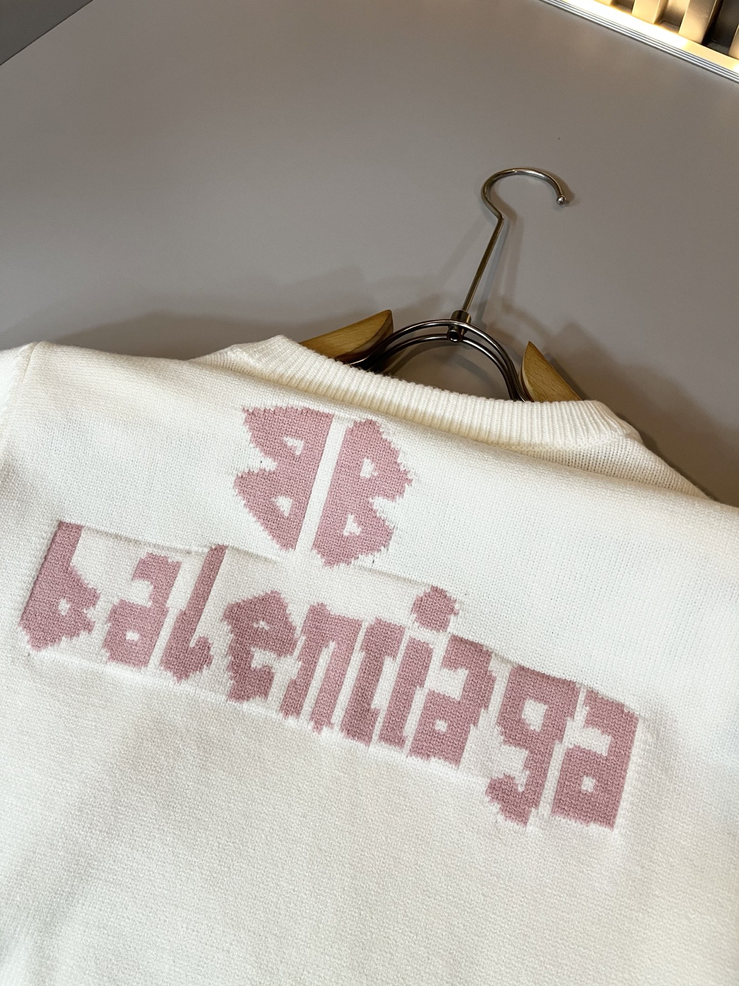 BALENCIA*巴黎*家 2025秋冬新款男女同款👫打底羊毛衫，经典标志图案logo钩织工艺设计！贸易