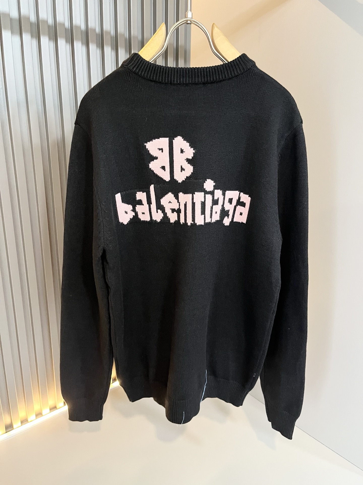 BALENCIA*巴黎*家 2025秋冬新款男女同款👫打底羊毛衫，经典标志图案logo钩织工艺设计！贸易
