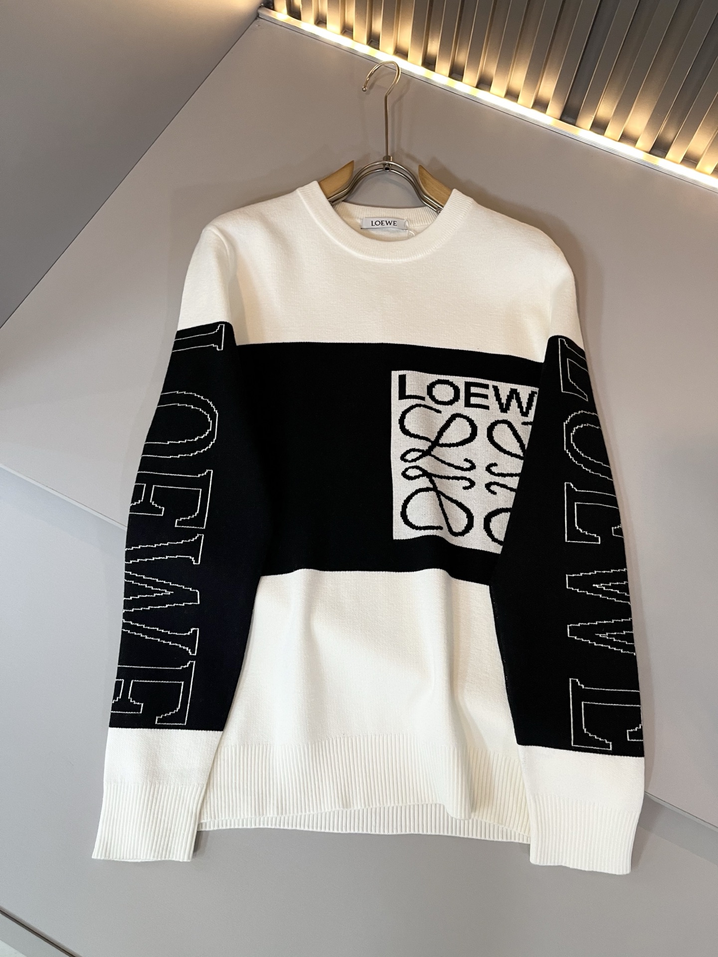 LO*WE/罗*威2025秋冬新款男女同款👫针织羊毛衫，贸易公司渠道货，2025年最新品，官柜同步售卖，