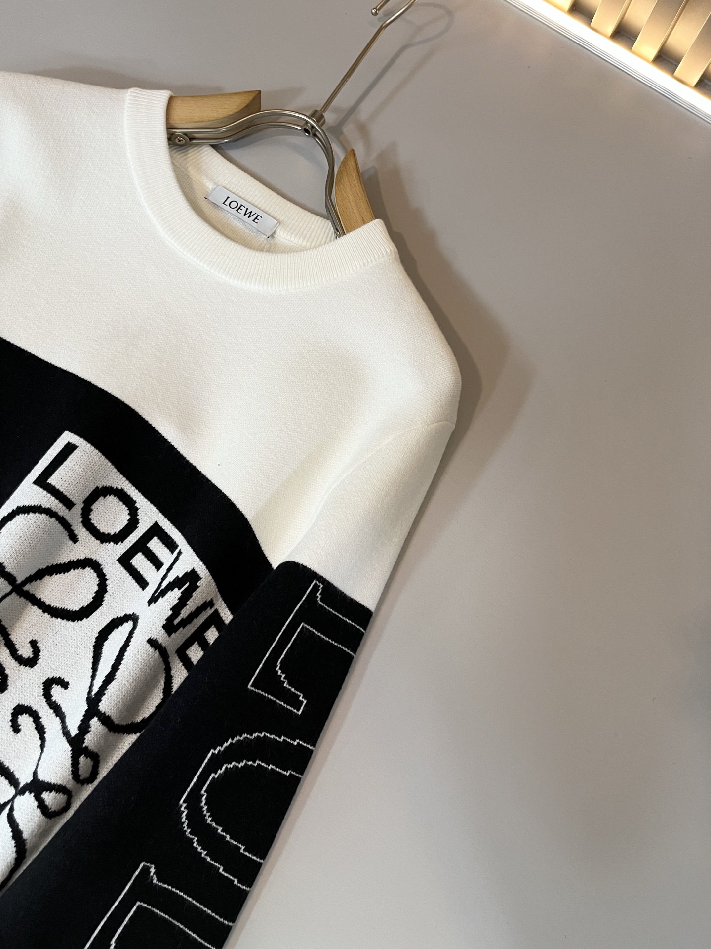 LO*WE/罗*威2025秋冬新款男女同款👫针织羊毛衫，贸易公司渠道货，2025年最新品，官柜同步售卖，