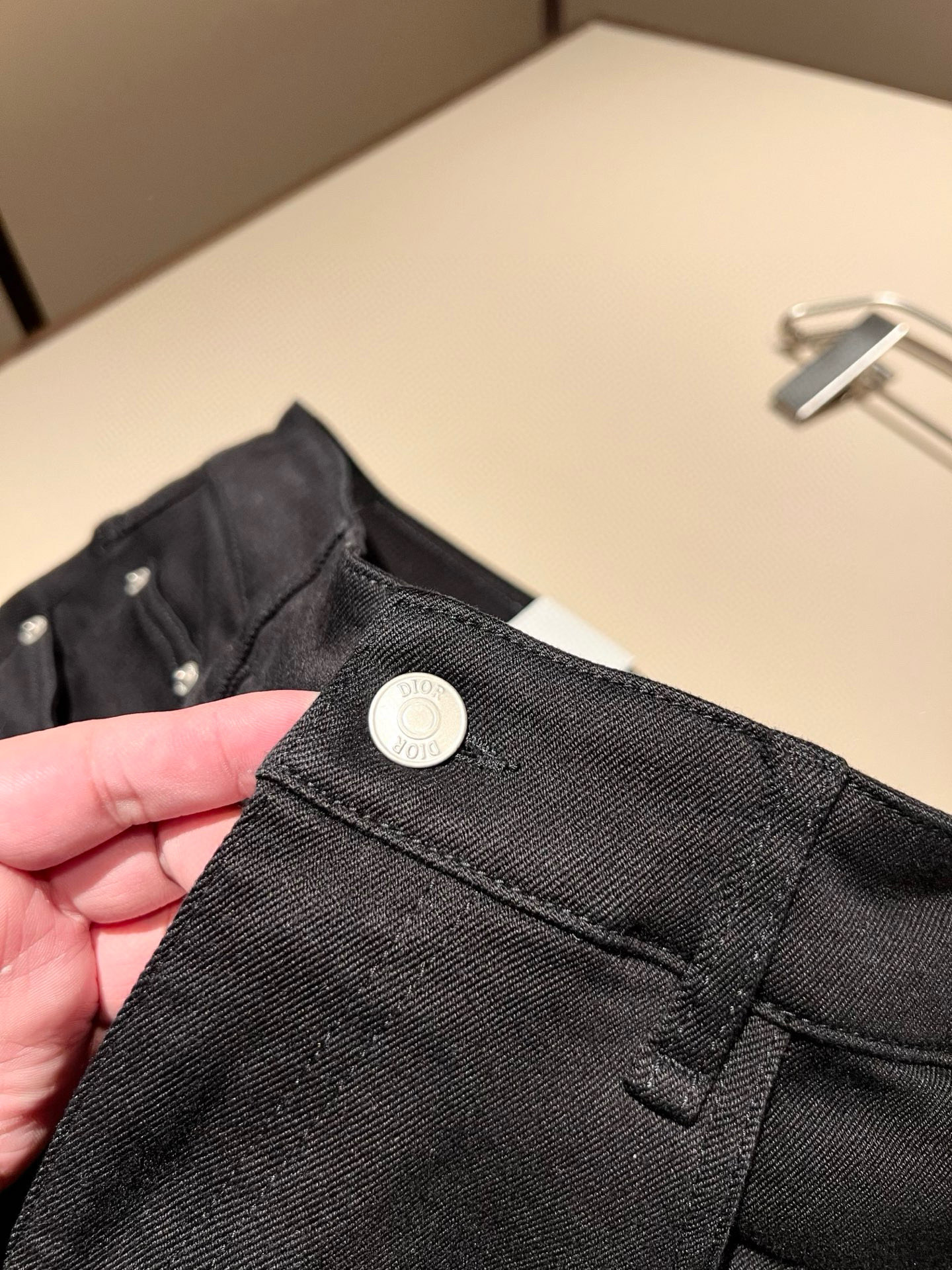 【⚠️🌾退换】Dio*r 迪家 2025秋冬男士水洗小直筒牛仔裤！贸易公司渠道牛货，品相超赞，时尚圈万能