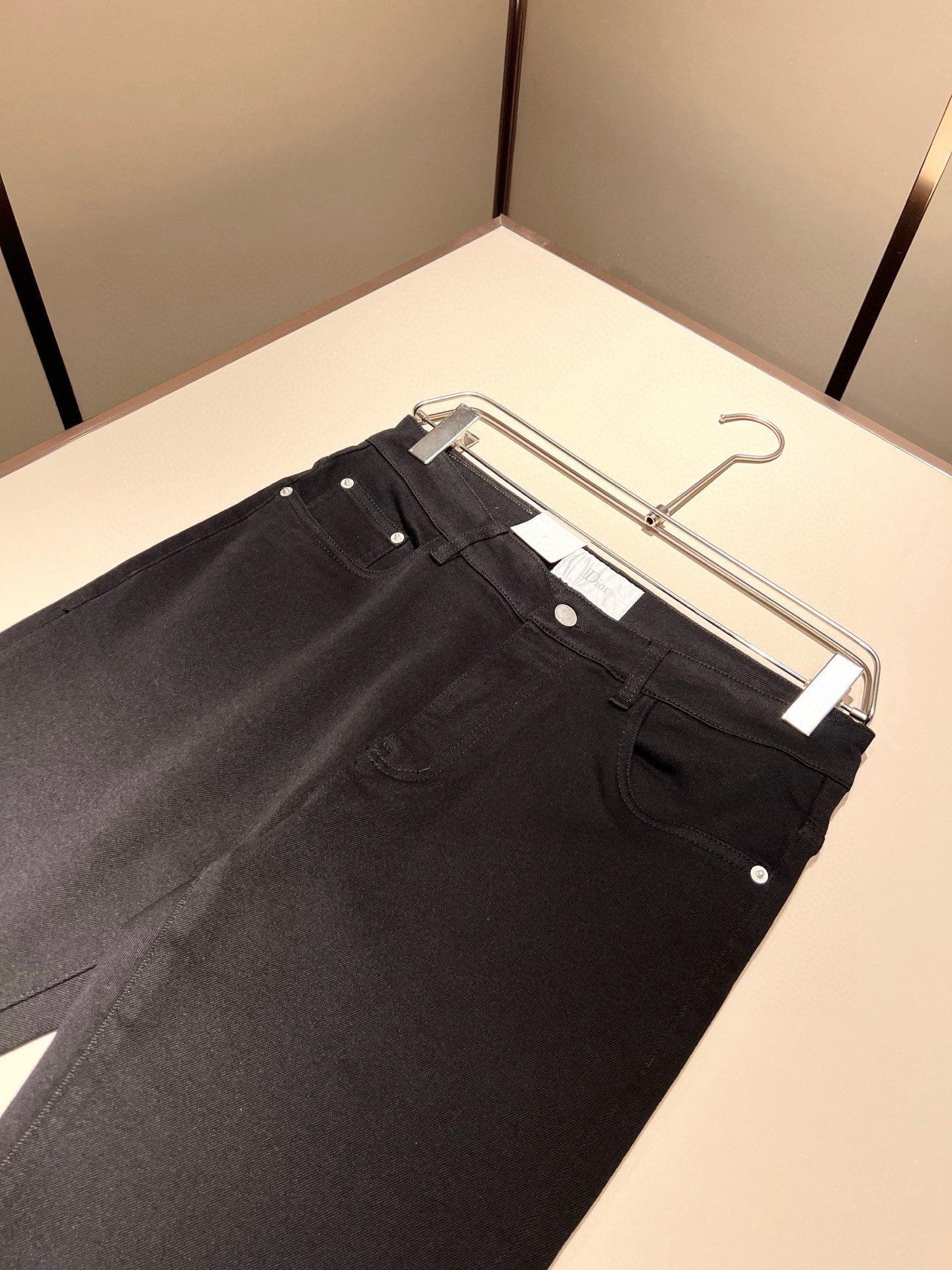 【⚠️🌾退换】Dio*r 迪家 2025秋冬男士水洗小直筒牛仔裤！贸易公司渠道牛货，品相超赞，时尚圈万能