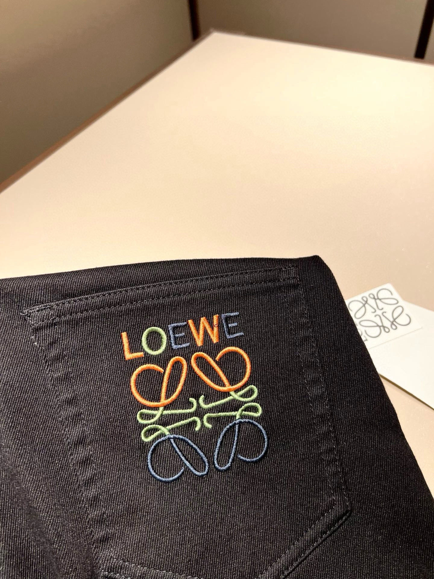 【⚠️🌾退换】LO*WE/罗*威2025秋冬新品男士时装款高端休闲裤，香港洋行渠道货，日本原厂出品，纯血