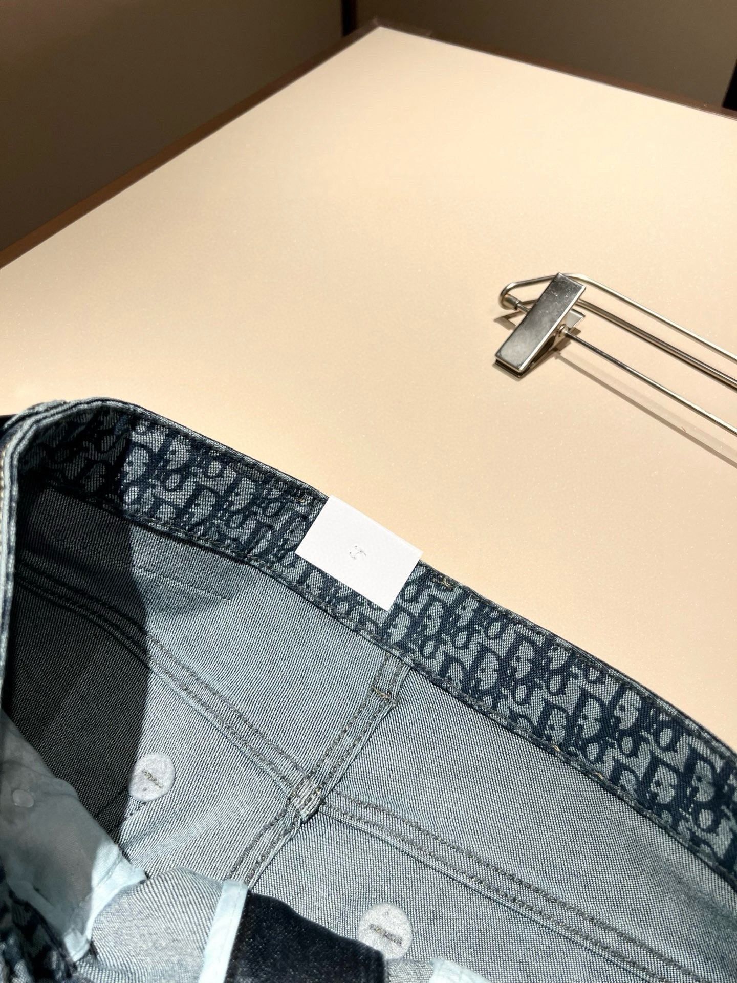 【⚠️🌾退换】Dio*r 迪家 2025秋冬男士水洗小直筒牛仔裤！贸易公司渠道牛货，品相超赞，时尚圈万能