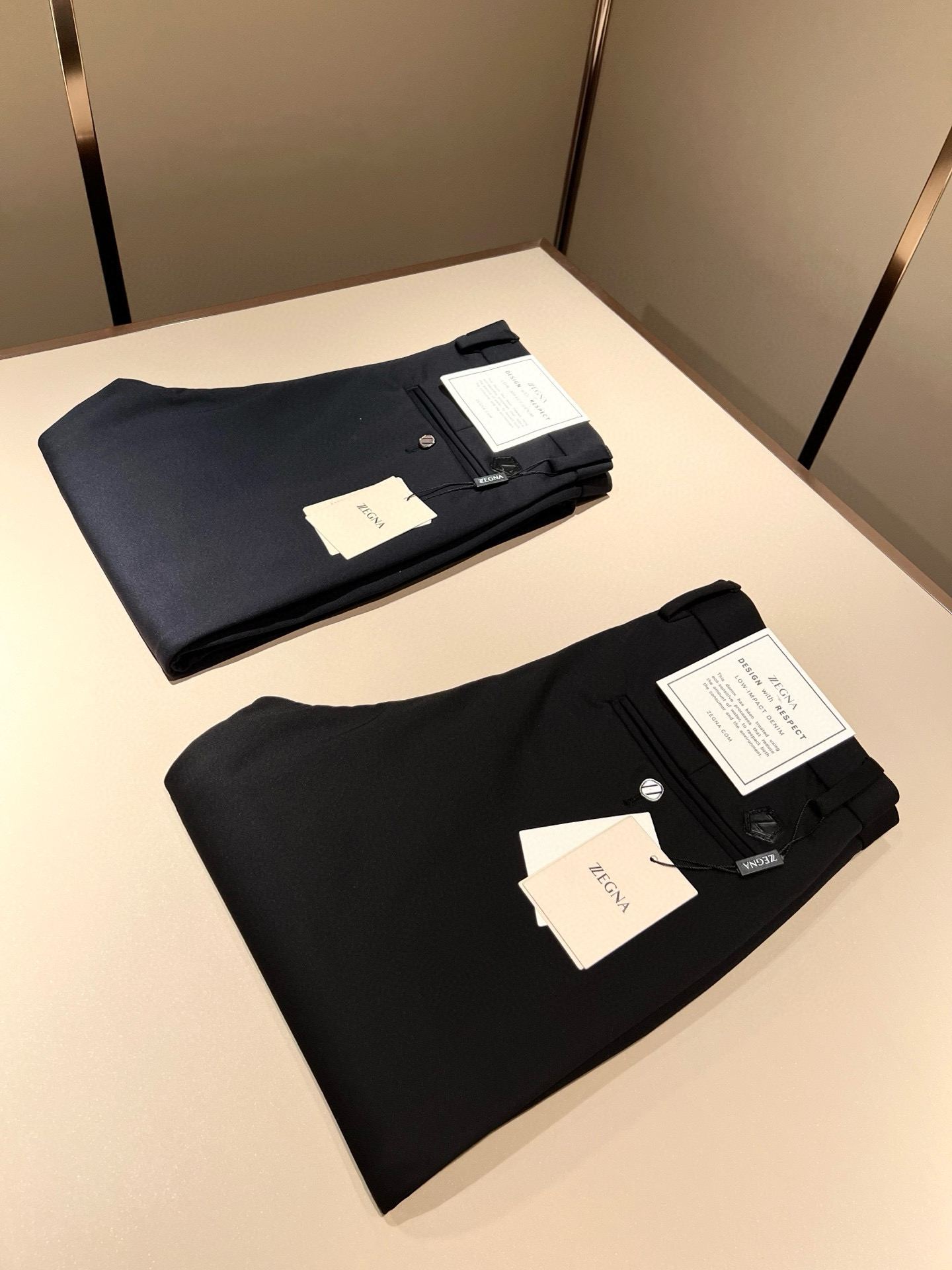 【⚠️🌾退换】Ermenegildo Zeg*a杰*亚 2025秋冬新款男士休闲西裤，压轴的渠道货出现了