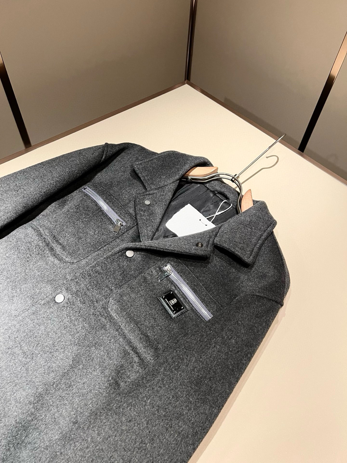 【⚠️🌾退换】Loro Piana诺悠翩雅 2025秋冬新品男士休闲夹克外套，外贸公司订单！客供羊毛呢材