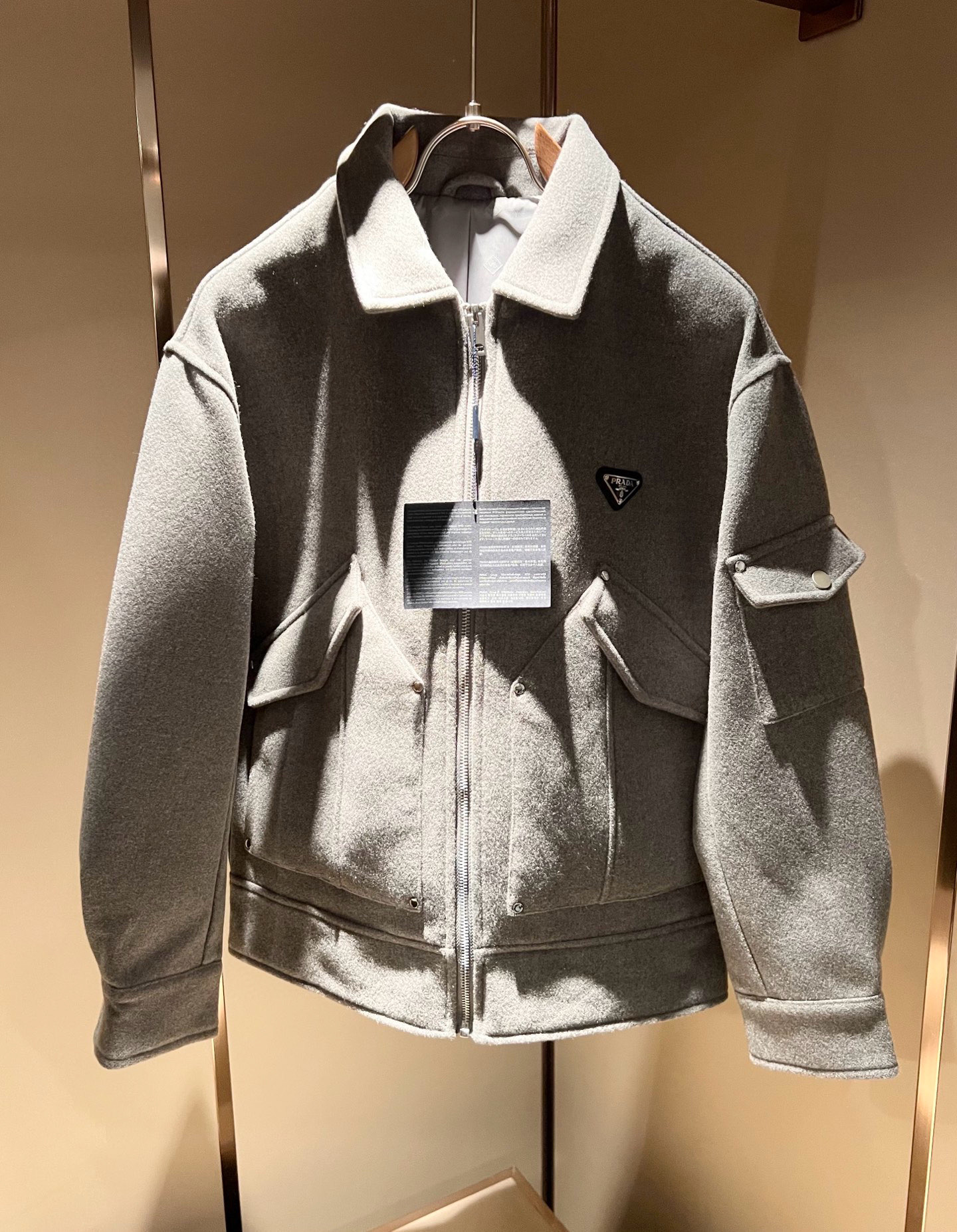 【⚠️🌾退换】PRAD*A普*达 2025秋冬休闲羊毛呢夹克外套，最新时尚休闲西服套装，贸易公司渠道稀出