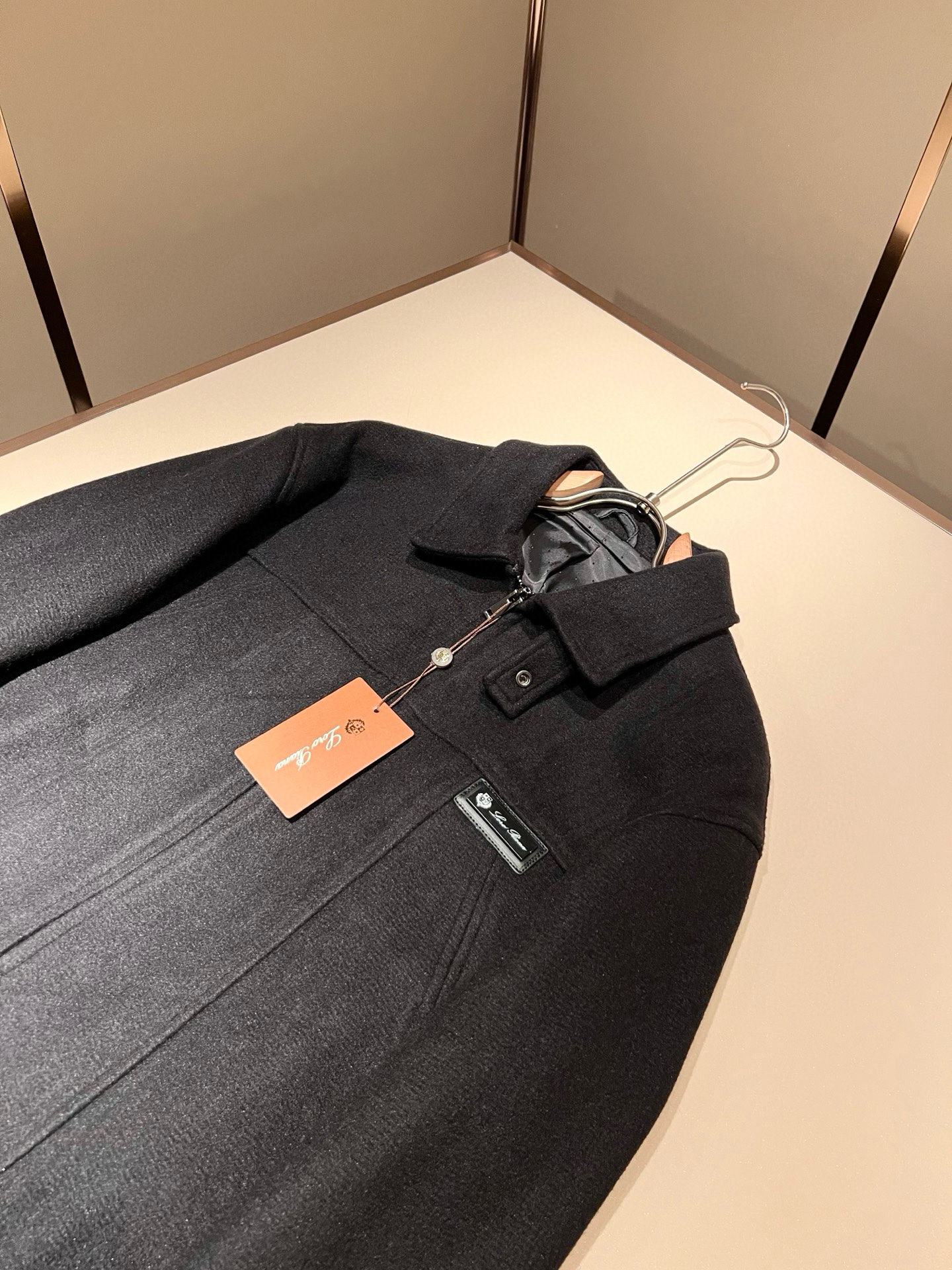 【⚠️🌾退换】Loro Piana诺悠翩雅 2025秋冬新品男士休闲夹克外套，外贸公司订单！客供羊毛呢材