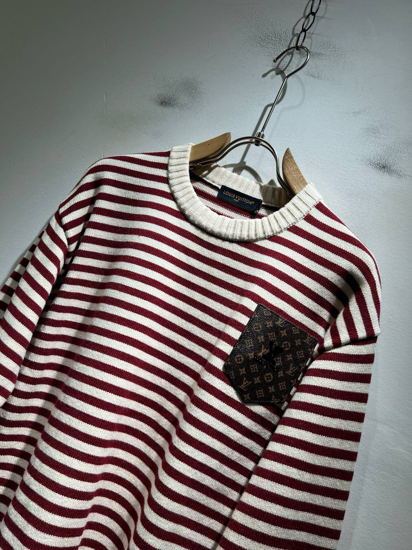 【⚠️🌾退换】LouisVuitt*路易*登⚠️节日款系列！♥️2025秋冬新款条纹针织羊毛衫，🎄🎄🎄 