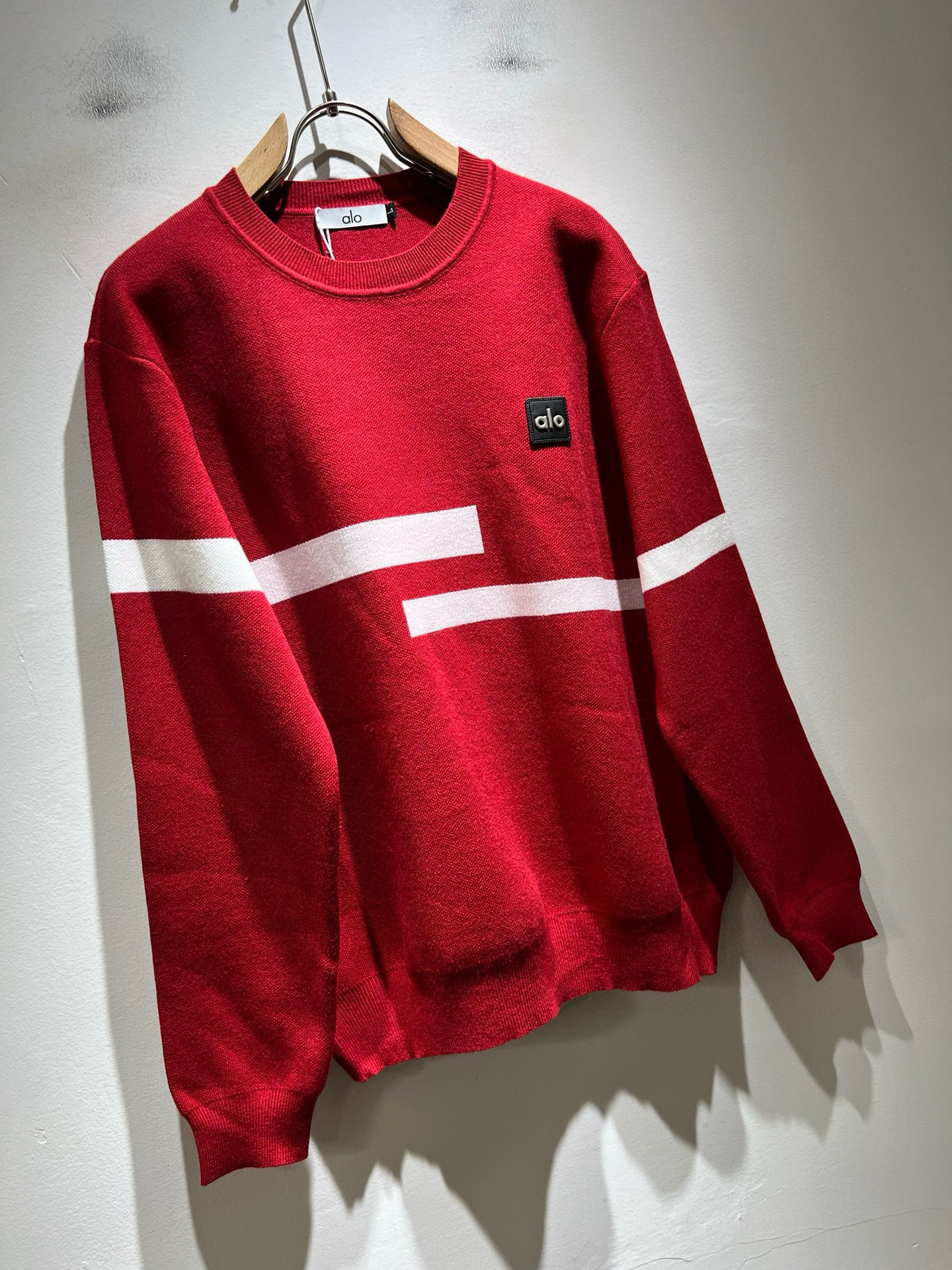 【⚠️🌾退换】Alo ⚠️节日款系列！♥️2025秋冬新款针织羊毛衫，🎄🎄🎄 ⚠️圣诞红今年的专柜新品，