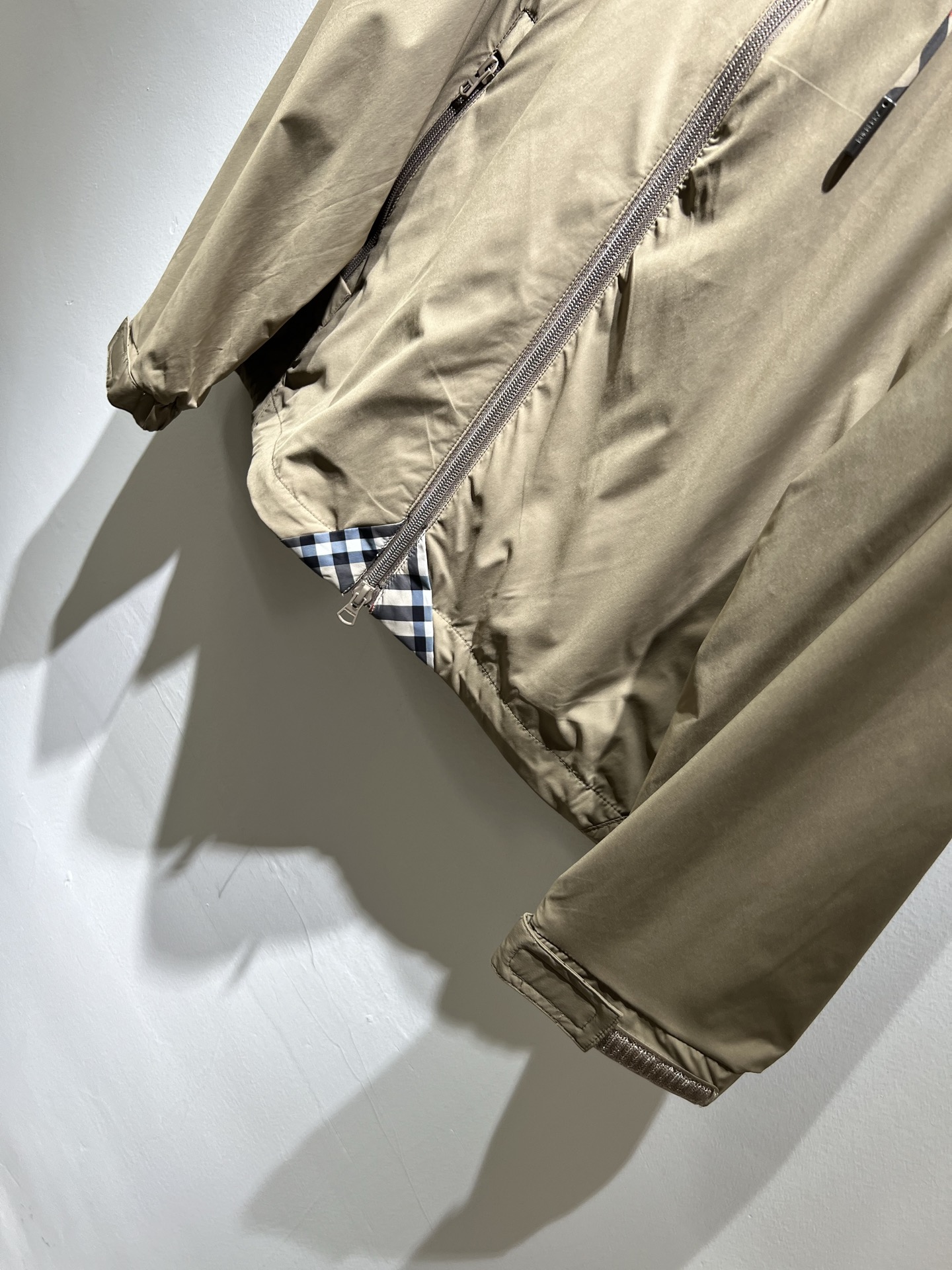 【⚠️🌾退换】BURBER*Y巴*莉2025秋冬新品马甲夹克外套重磅来袭，最近比较火热的环保聚酯纤维面料