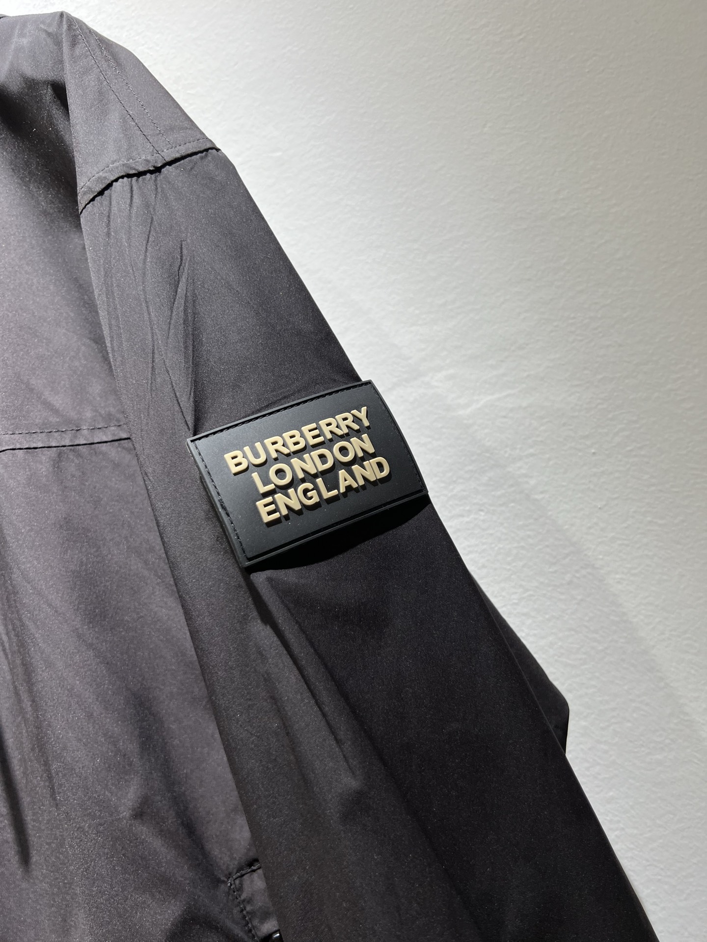 【⚠️🌾退换】BURBER*Y巴*莉2025秋冬新品马甲夹克外套重磅来袭，最近比较火热的环保聚酯纤维面料