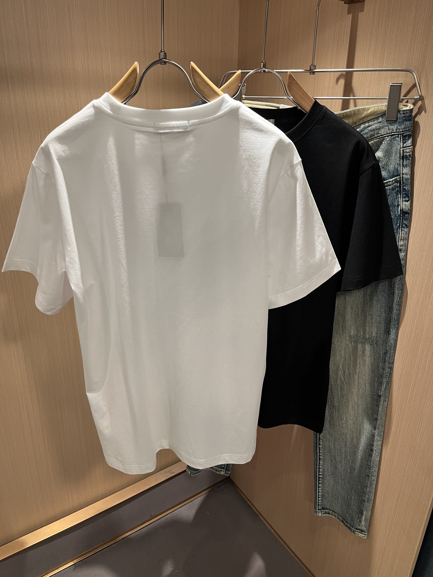 BURBER*Y巴*莉2026春夏新品短袖T恤，重磅来袭，最近比较火热的环保纯棉面料制作而成，高端户外运