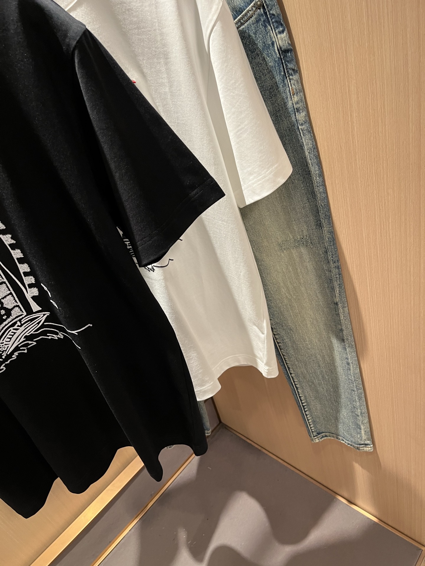 BURBER*Y巴*莉2026春夏新品短袖T恤，重磅来袭，最近比较火热的环保纯棉面料制作而成，高端户外运