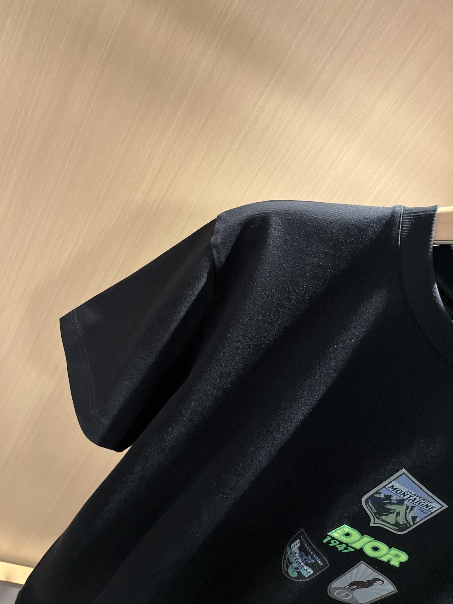 Dio*迪家 2026春夏新款男女同款👫短袖T恤，专柜同步发售！定制专属260克纯棉面料，定制原版工艺螺