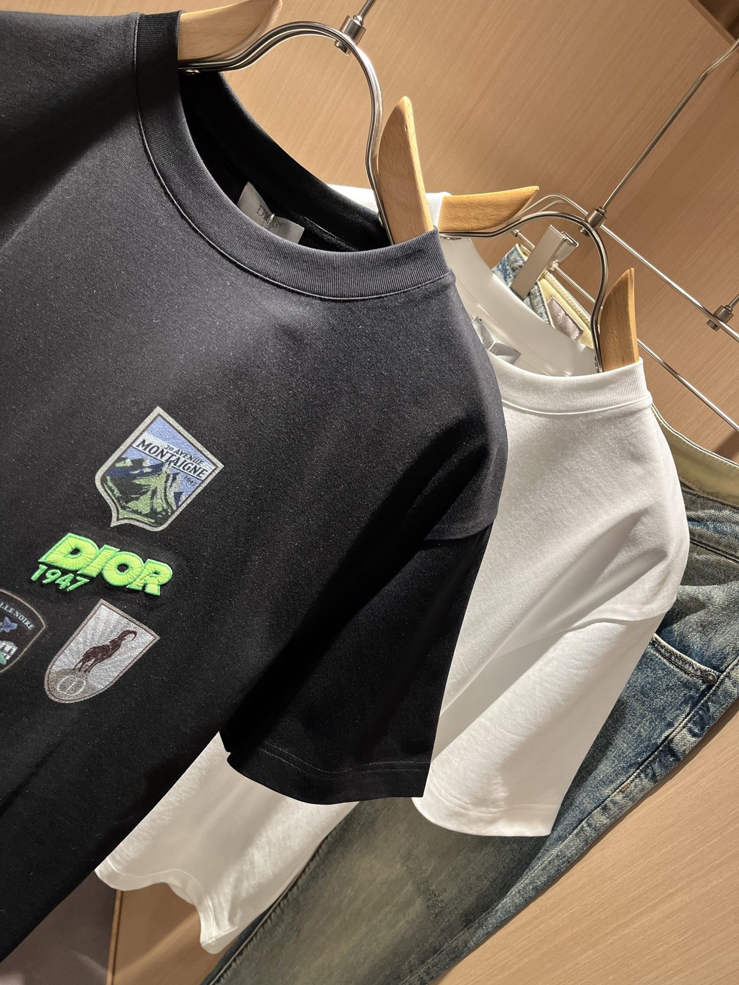 Dio*迪家 2026春夏新款男女同款👫短袖T恤，专柜同步发售！定制专属260克纯棉面料，定制原版工艺螺