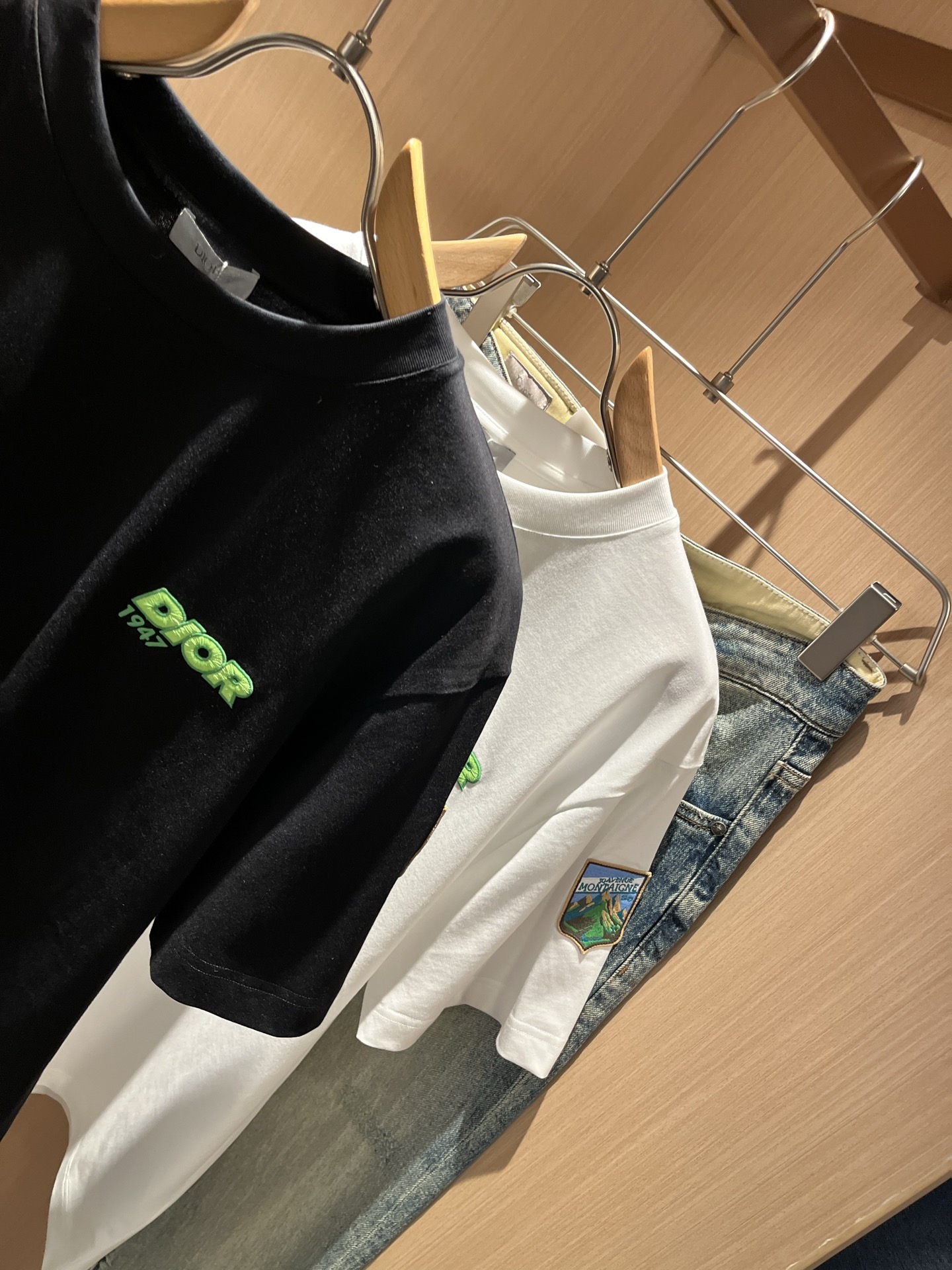 Dio*迪家 2026春夏新款男女同款👫短袖T恤，专柜同步发售！定制专属260克纯棉面料，定制原版工艺螺