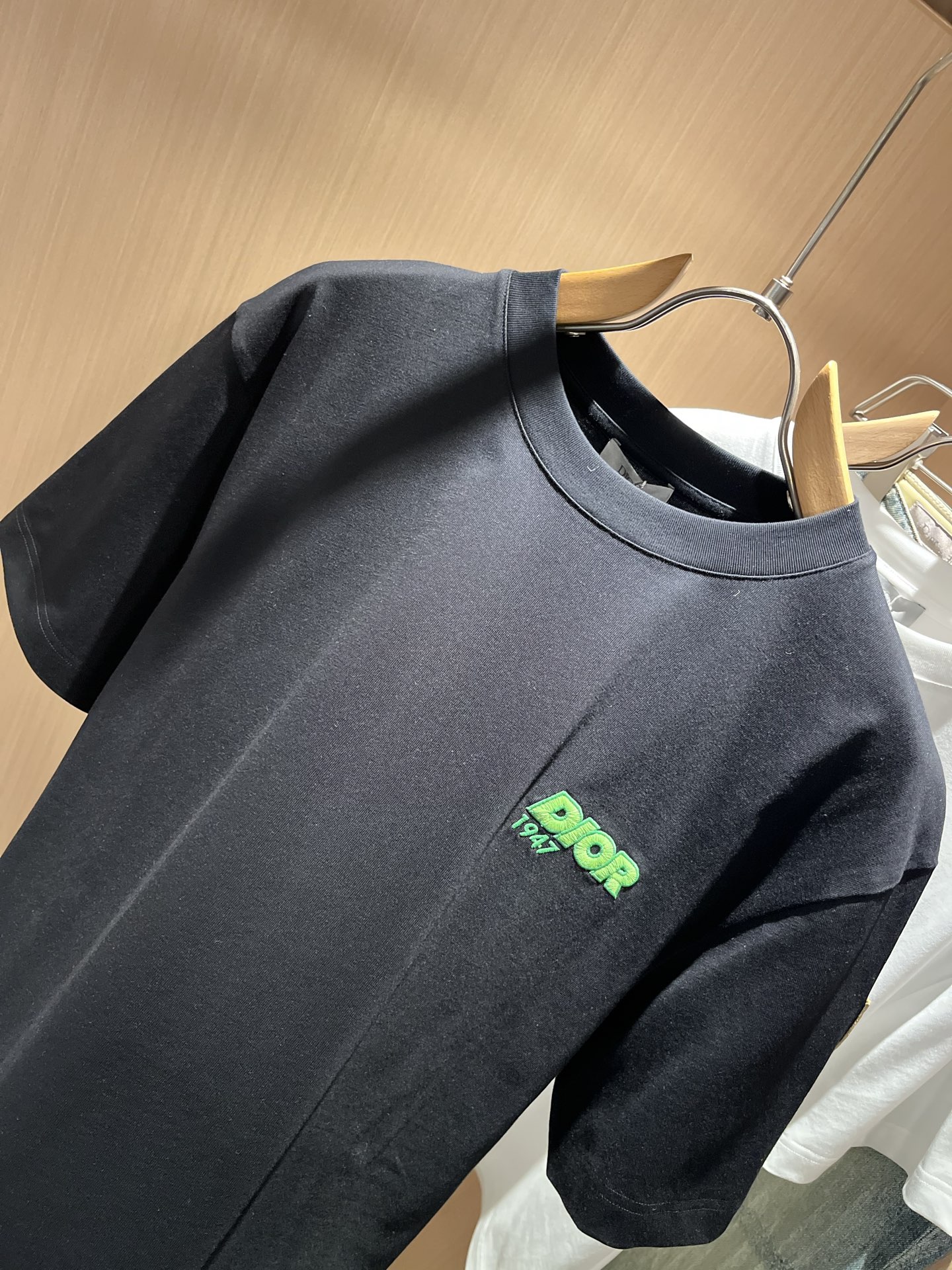 Dio*迪家 2026春夏新款男女同款👫短袖T恤，专柜同步发售！定制专属260克纯棉面料，定制原版工艺螺