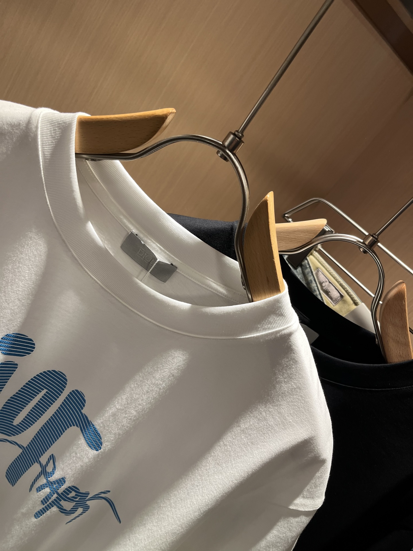 Dio*迪家 2026春夏新款男女同款👫短袖T恤，专柜同步发售！定制专属260克纯棉面料，定制原版工艺螺