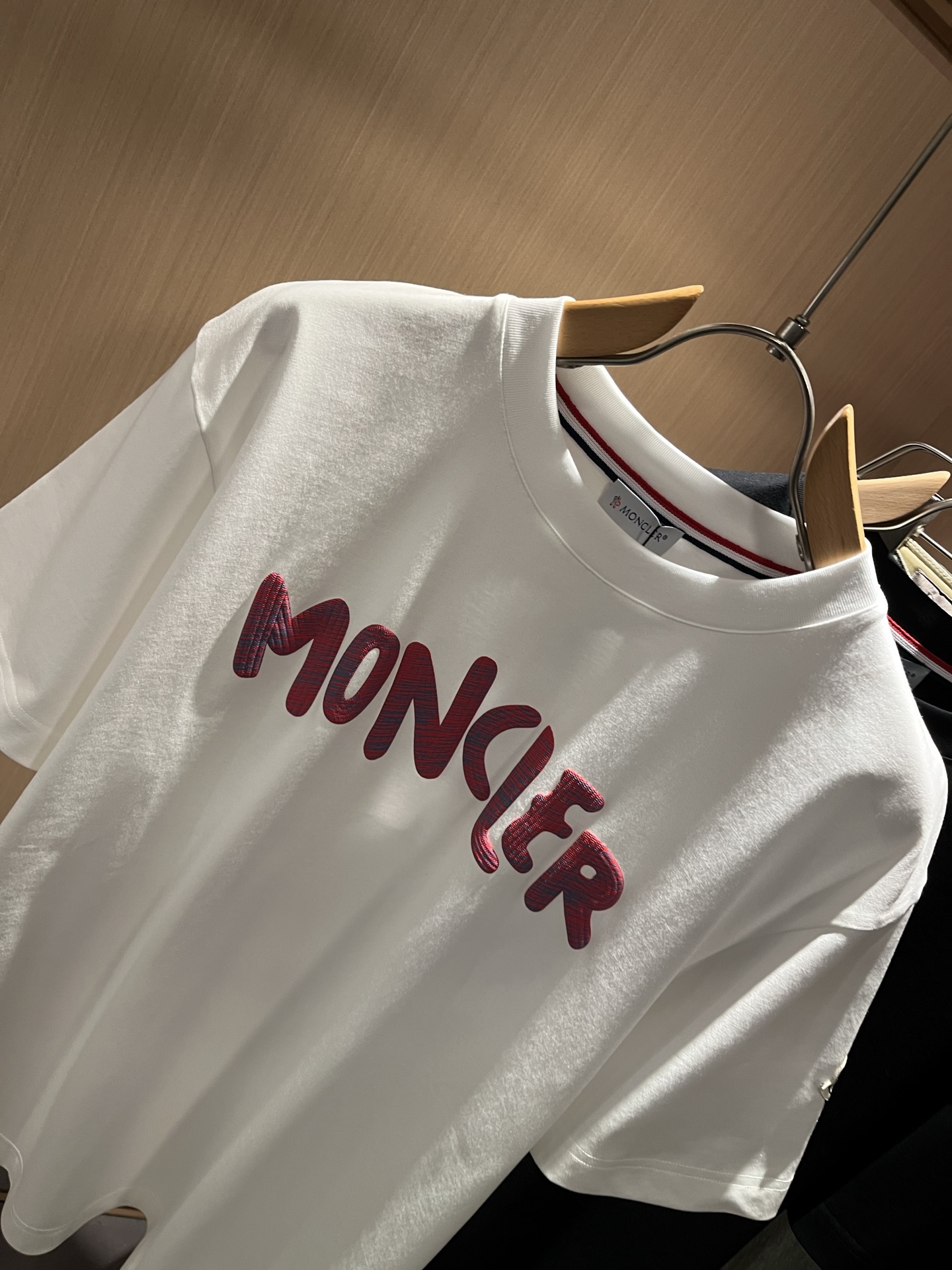 Moncler蒙家 2026春夏最新男女同款👫贸易订单短袖T恤，全品相！！网红款！采用logo图案压胶设