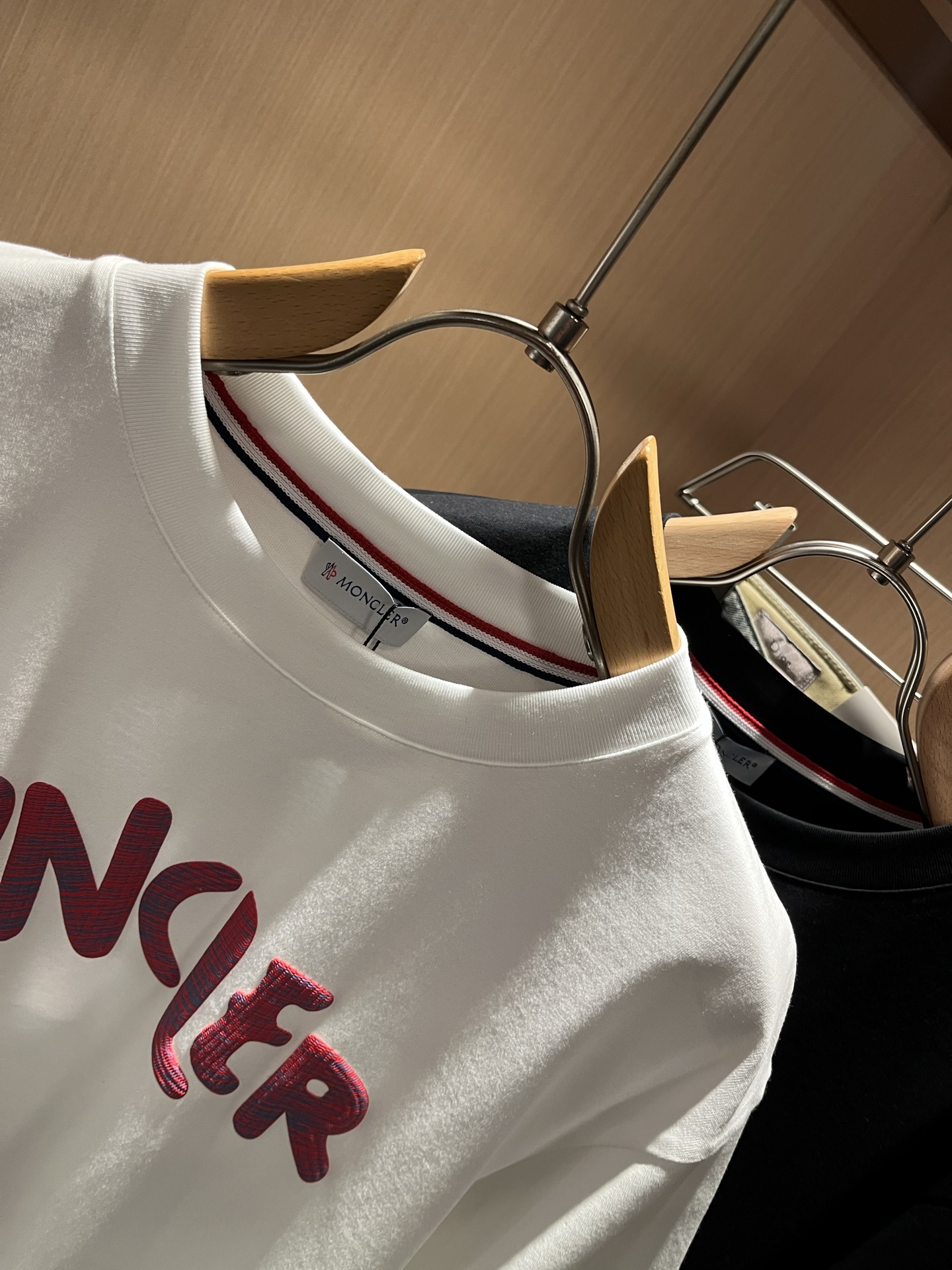 Moncler蒙家 2026春夏最新男女同款👫贸易订单短袖T恤，全品相！！网红款！采用logo图案压胶设