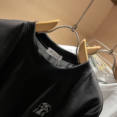 BC-Brunello Cucineli 2026春夏新款男士短袖T恤,众多明星都爱穿的时尚百搭单品!胸 BC-Brunello Cucineli 2026春夏新款男士短袖T恤,众多明星都爱穿的时尚百搭单品!胸