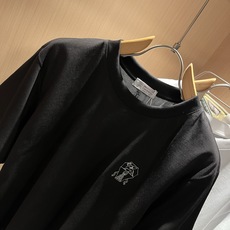 BC-Brunello Cucineli 2026春夏新款男士短袖T恤,众多明星都爱穿的时尚百搭单品!胸 BC-Brunello Cucineli 2026春夏新款男士短袖T恤,众多明星都爱穿的时尚百搭单品!胸