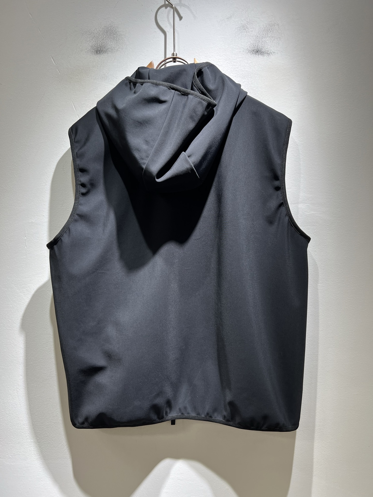 Mon*ler蒙口 2026春夏新款男女同款👫马甲 ！年度的压轴款登场...匠心技艺于一身的经典款.高时