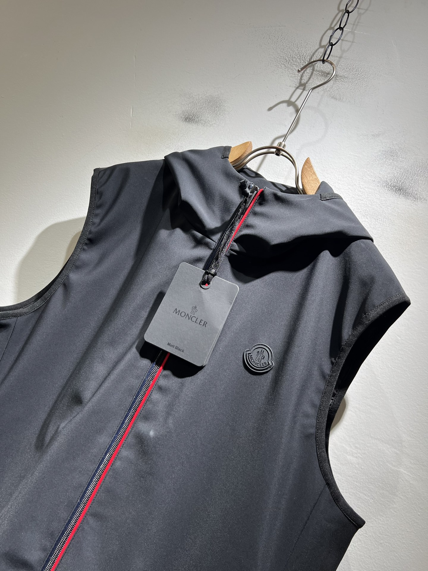 Mon*ler蒙口 2026春夏新款男女同款👫马甲 ！年度的压轴款登场...匠心技艺于一身的经典款.高时