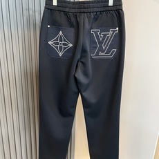 Louls**Vultt*n路易*登 2026春夏新款松紧腰休闲裤 !前后标识logo图案刺绣修饰!采用 Louls**Vultt*n路易*登 2026春夏新款松紧腰休闲裤 !前后标识logo图案刺绣修饰!采用