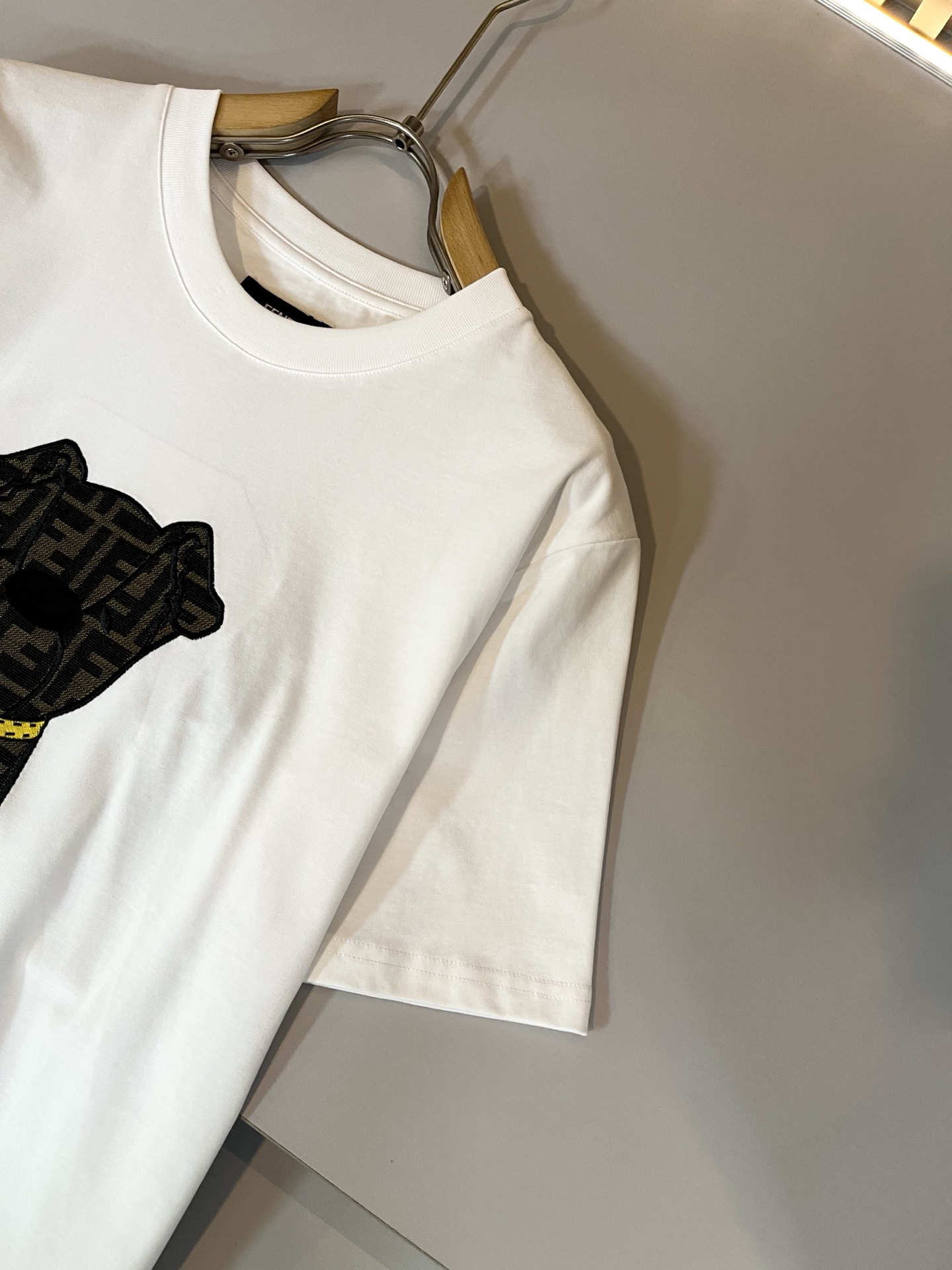 FEN*I 芬*迪2026春夏新款FD家族FF男女同款👫短袖T恤，男女同款👫百搭极简短袖。意大利原厂订单