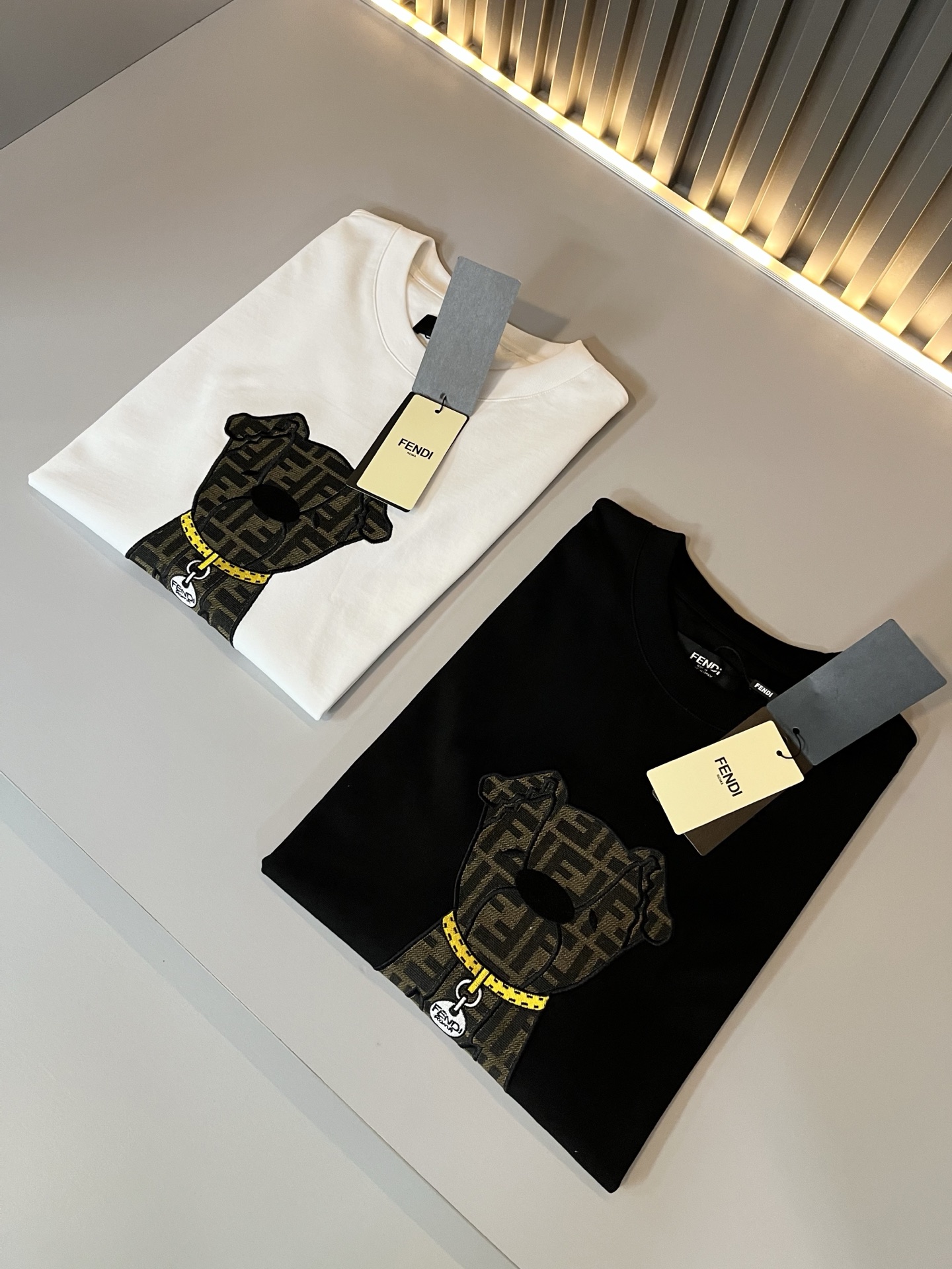 FEN*I 芬*迪2026春夏新款FD家族FF男女同款👫短袖T恤，男女同款👫百搭极简短袖。意大利原厂订单