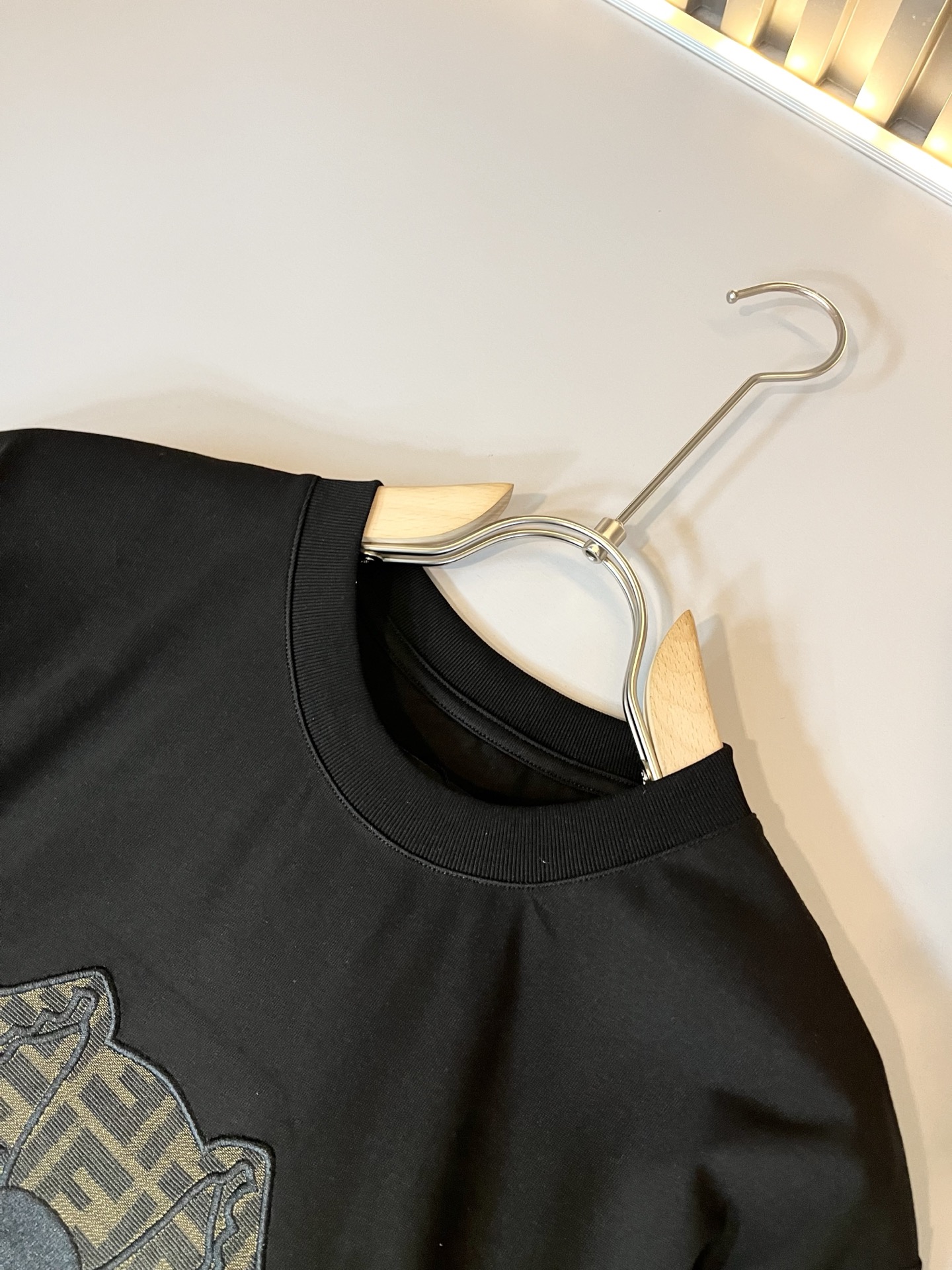 FEN*I 芬*迪2026春夏新款FD家族FF男女同款👫短袖T恤，男女同款👫百搭极简短袖。意大利原厂订单